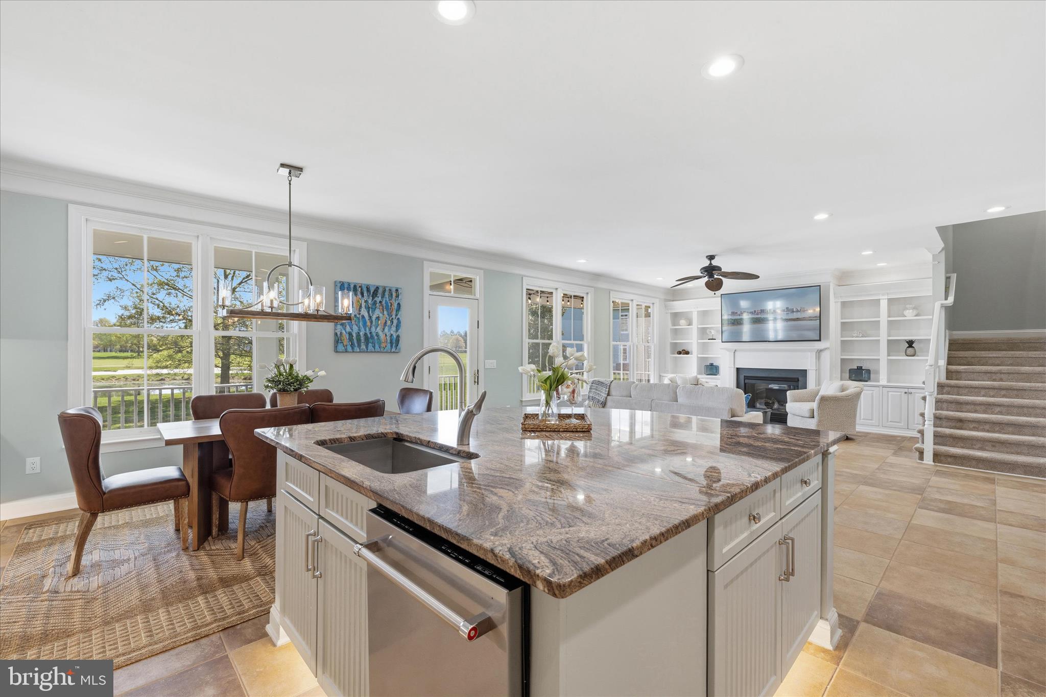 PENINSULA - Residential