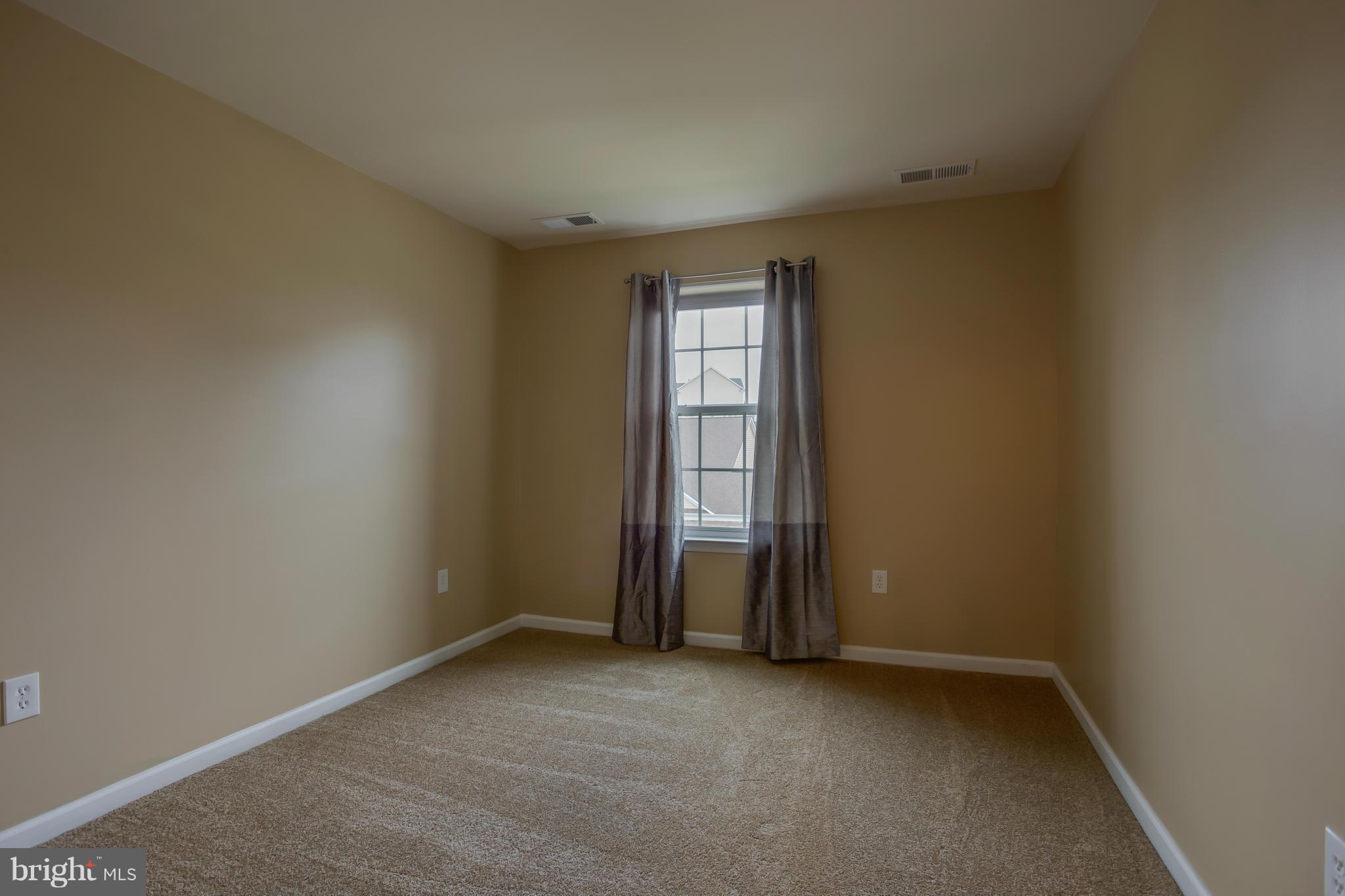 HILLS OF AQUIA - Residential