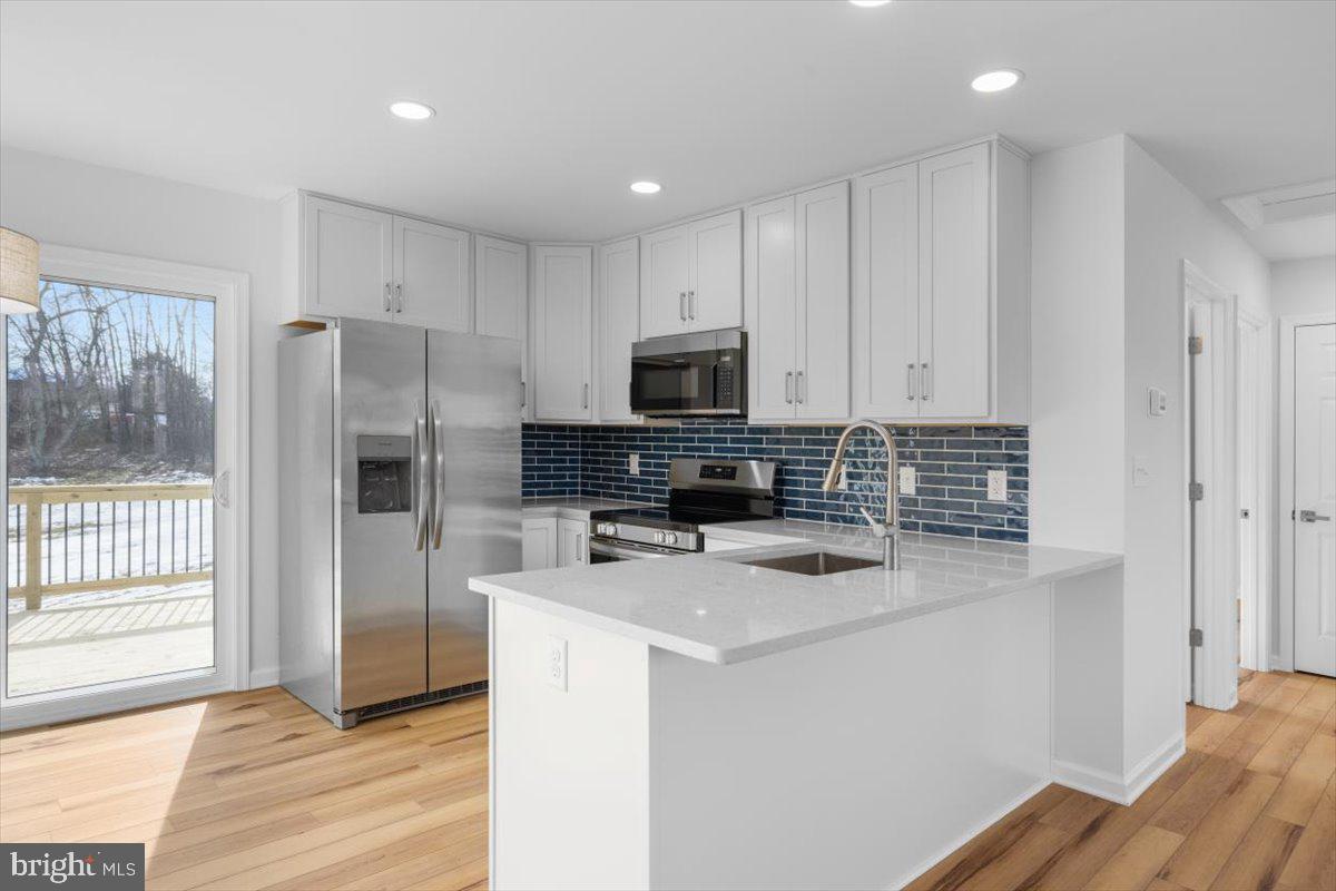 RIVERVIEW ESTATES - Residential