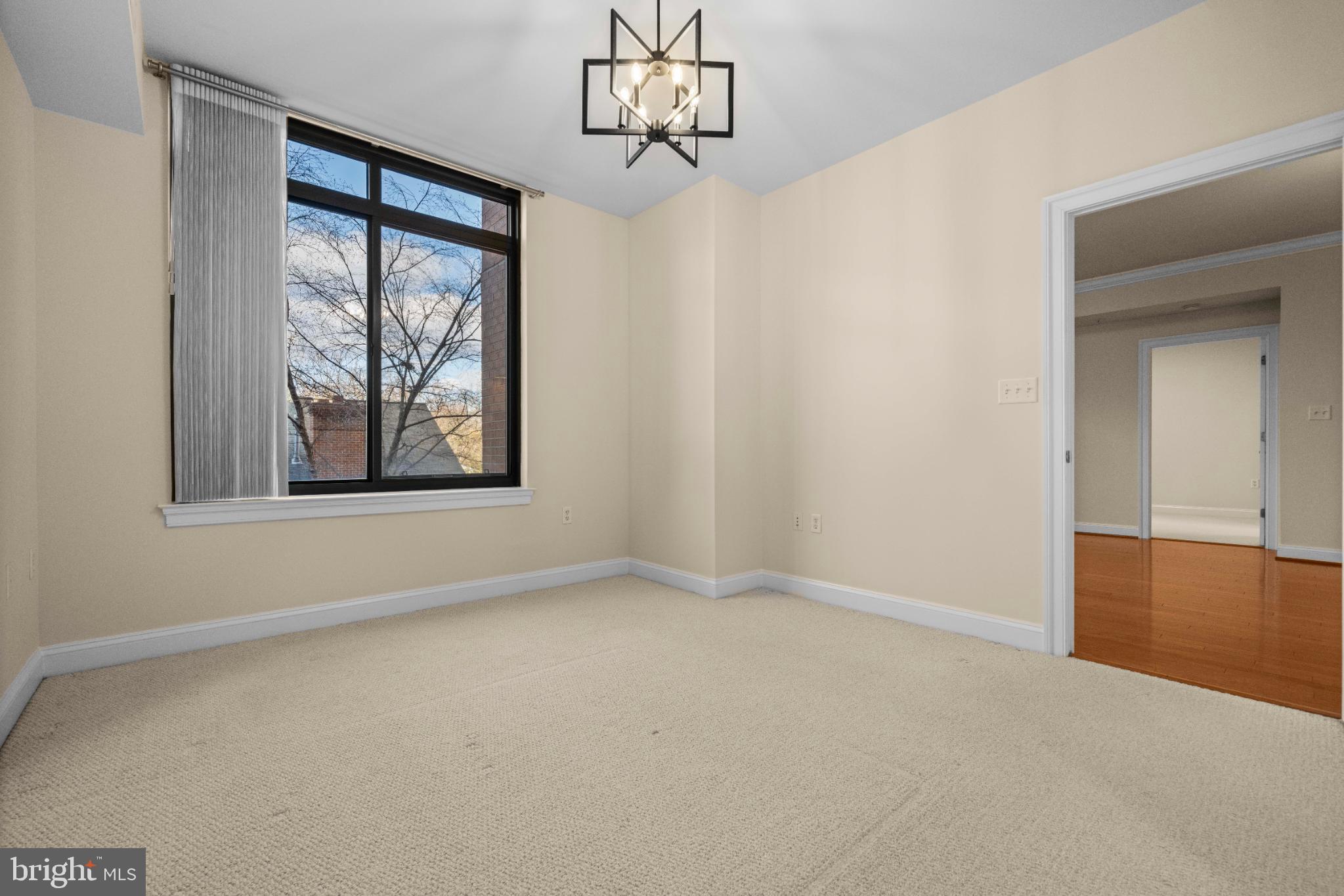 MONROE - Residential