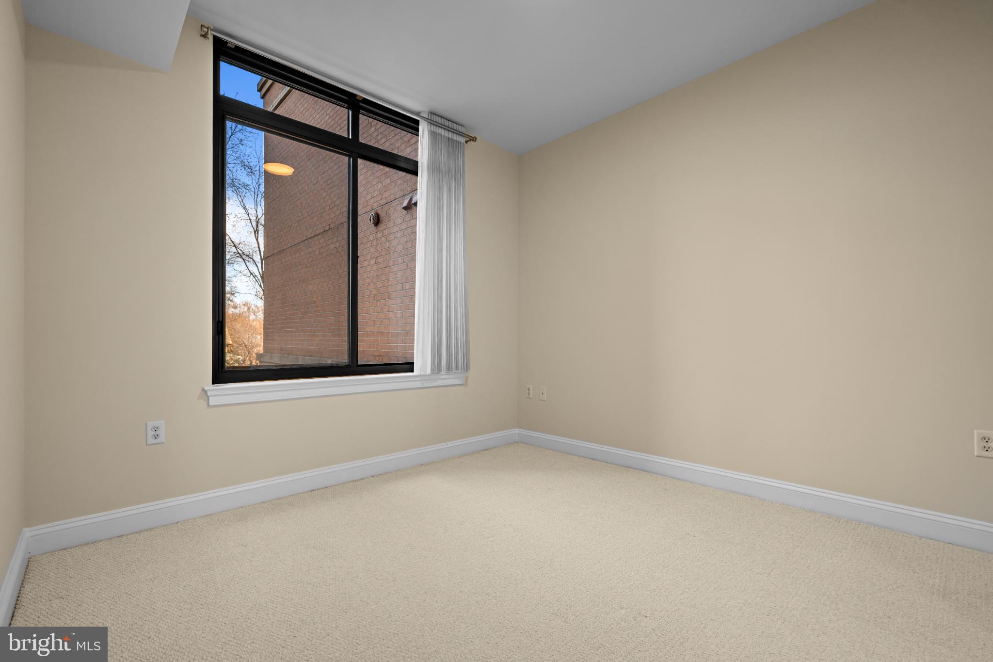 MONROE - Residential