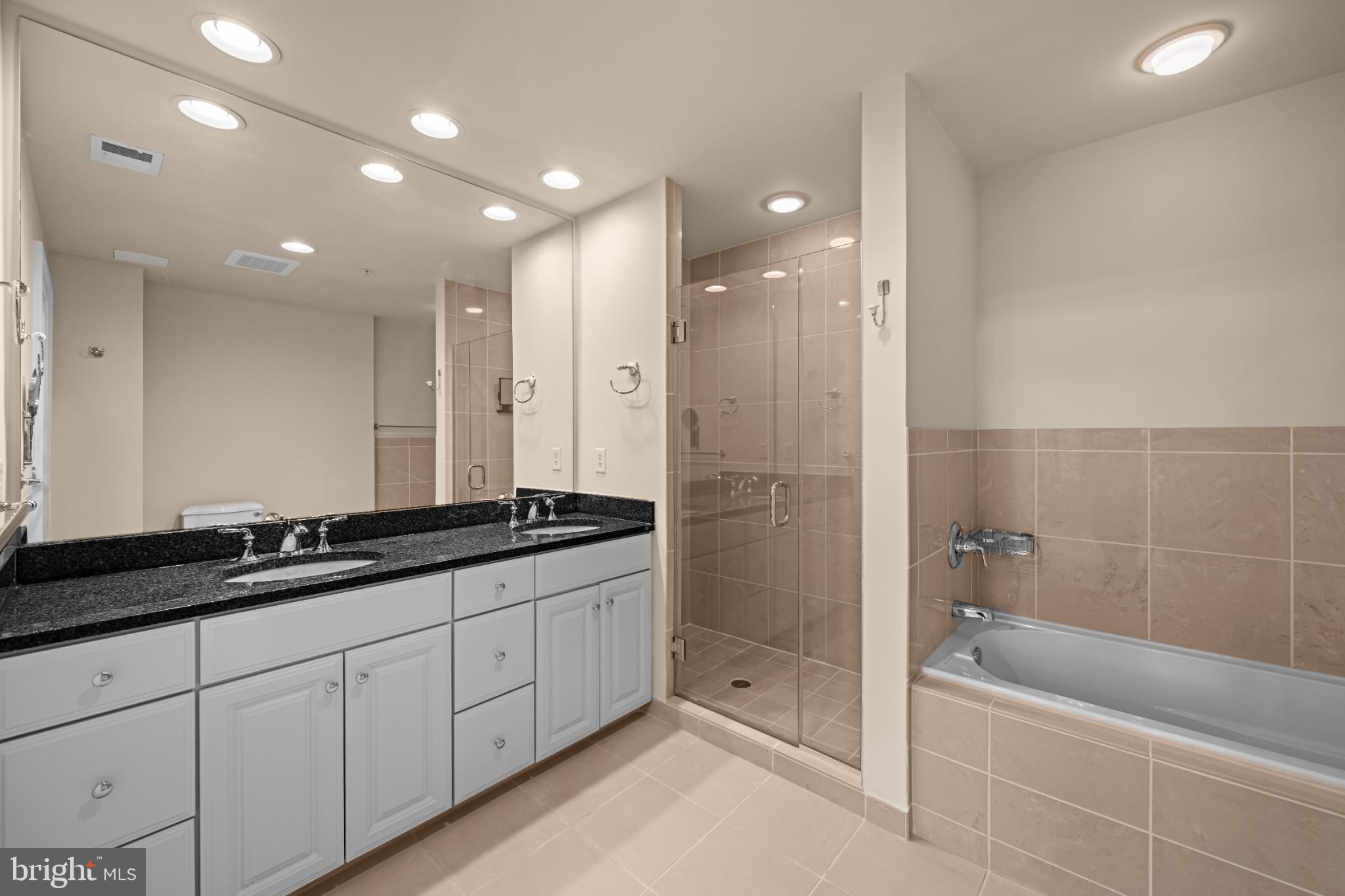 MONROE - Residential