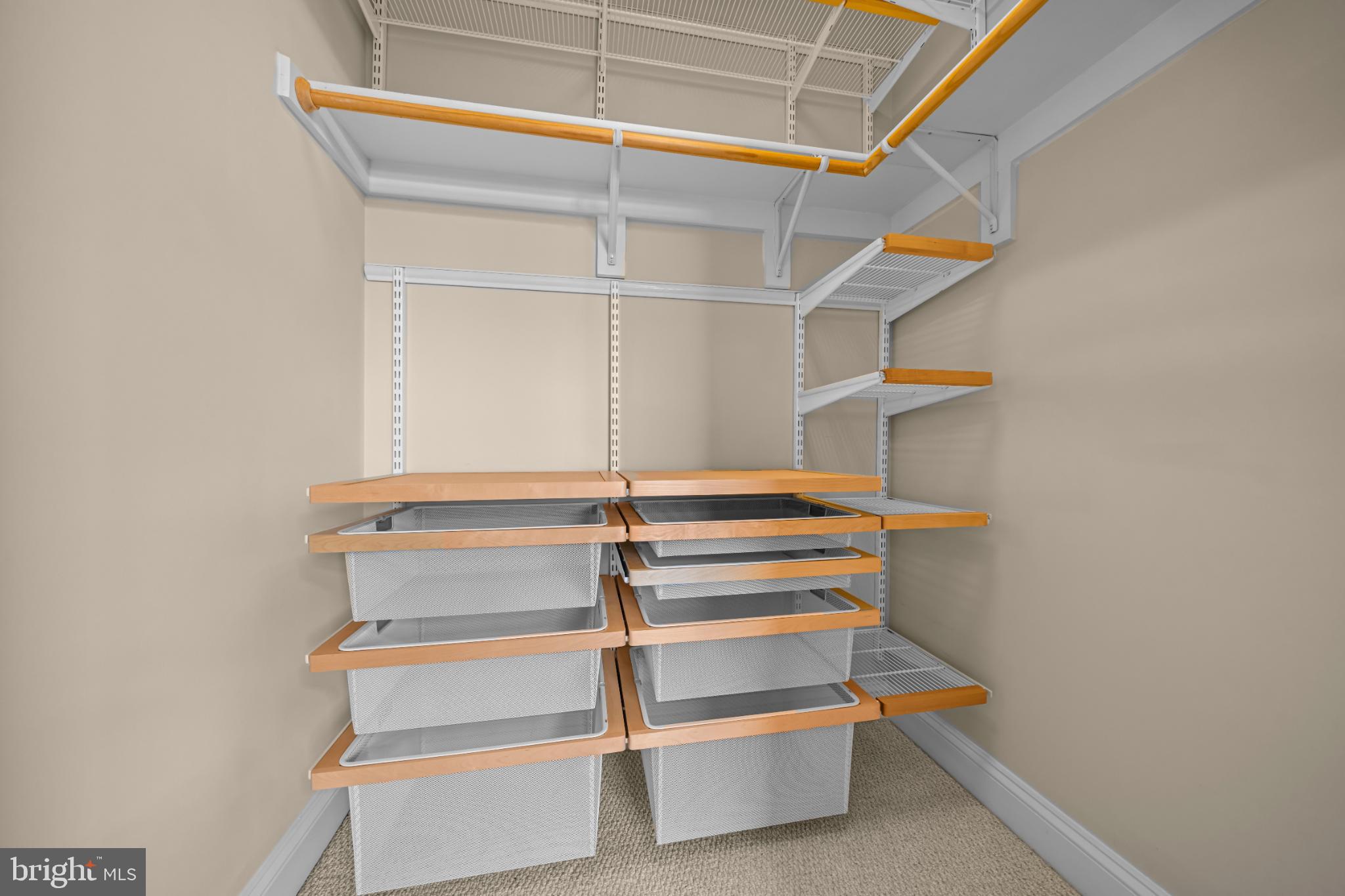 MONROE - Residential