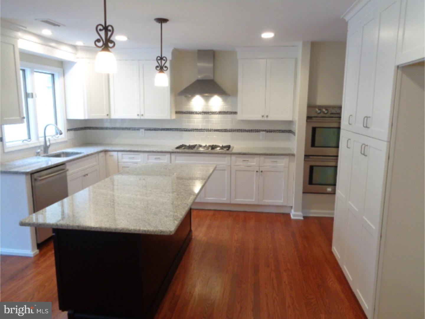 CREAMERY HILL - Residential