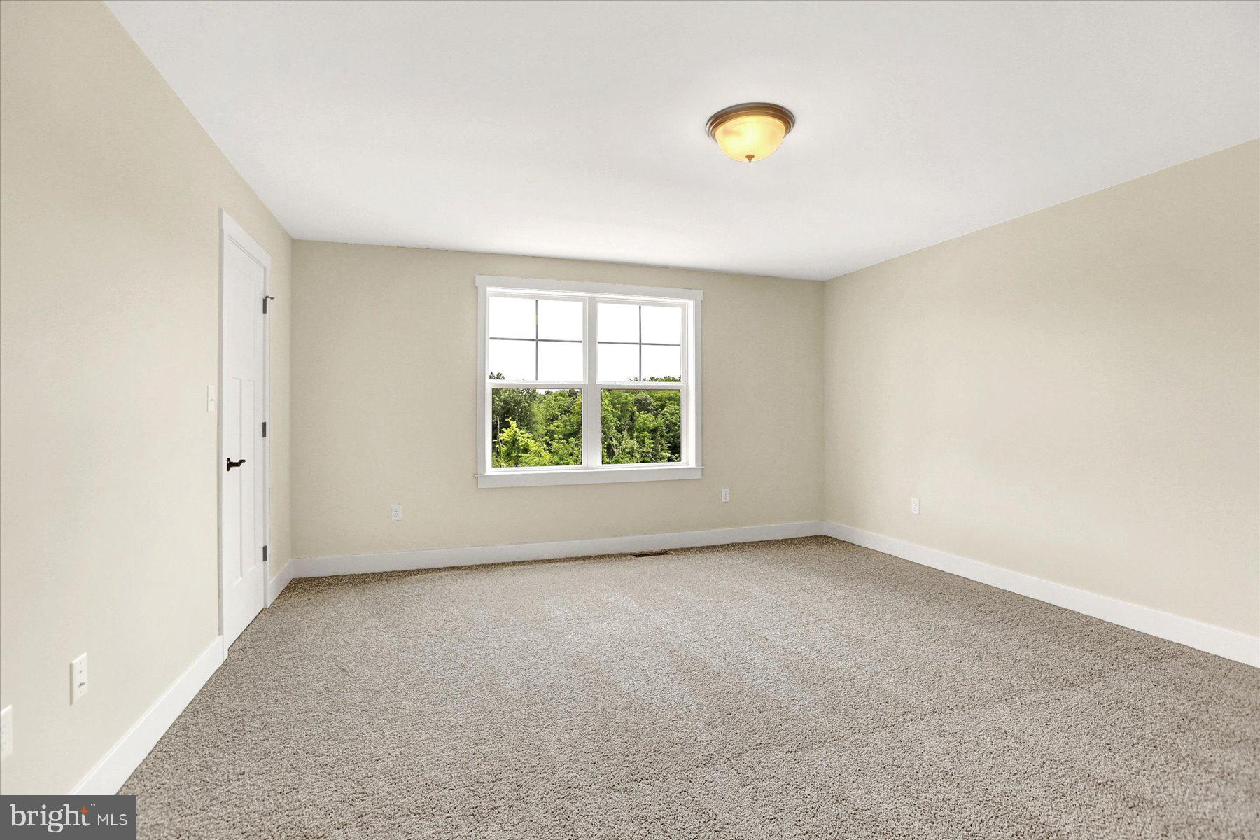 WESTBURY - Residential