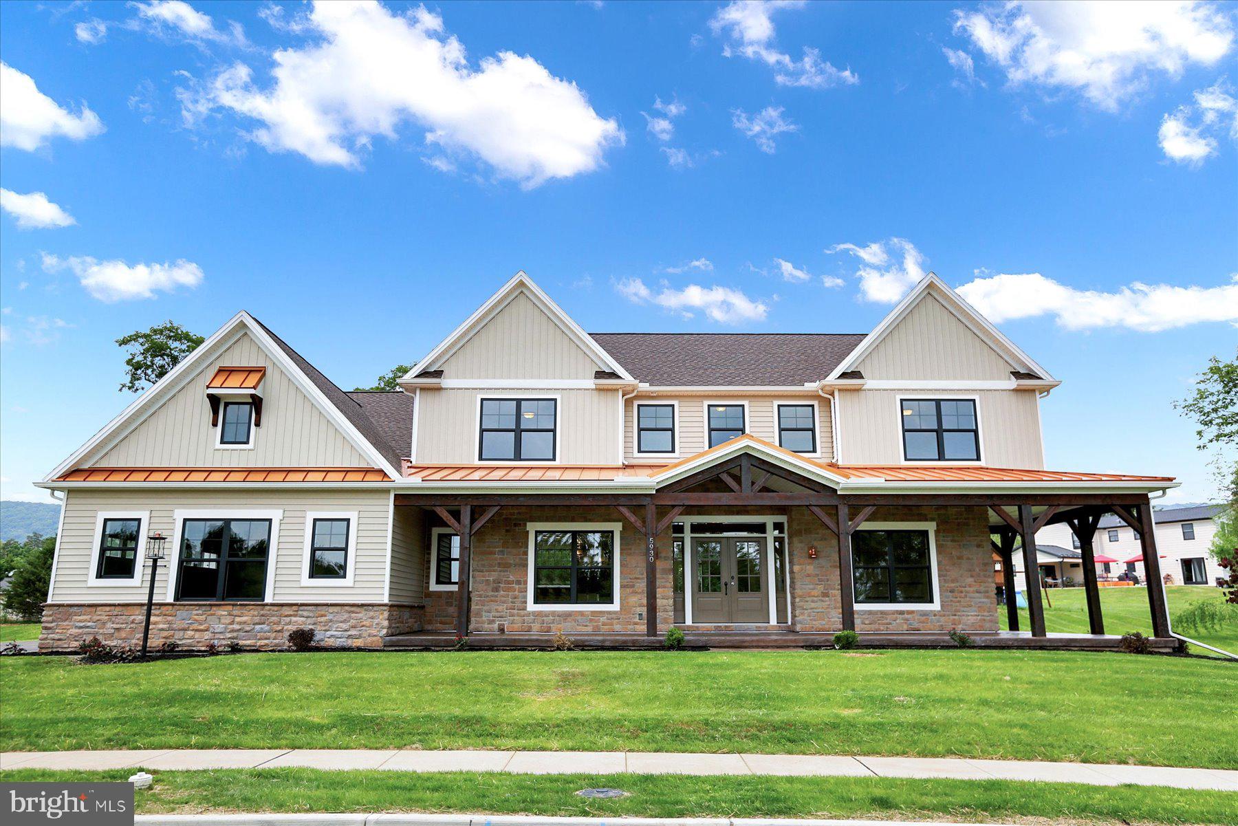 WESTBURY - Residential