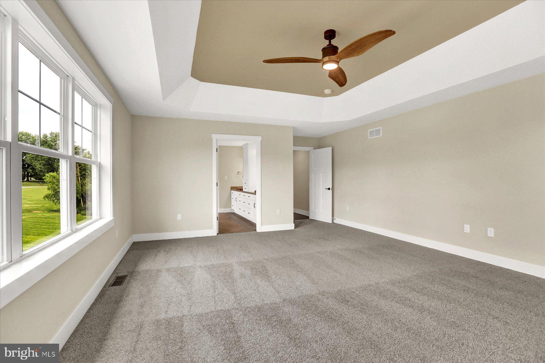 WESTBURY - Residential