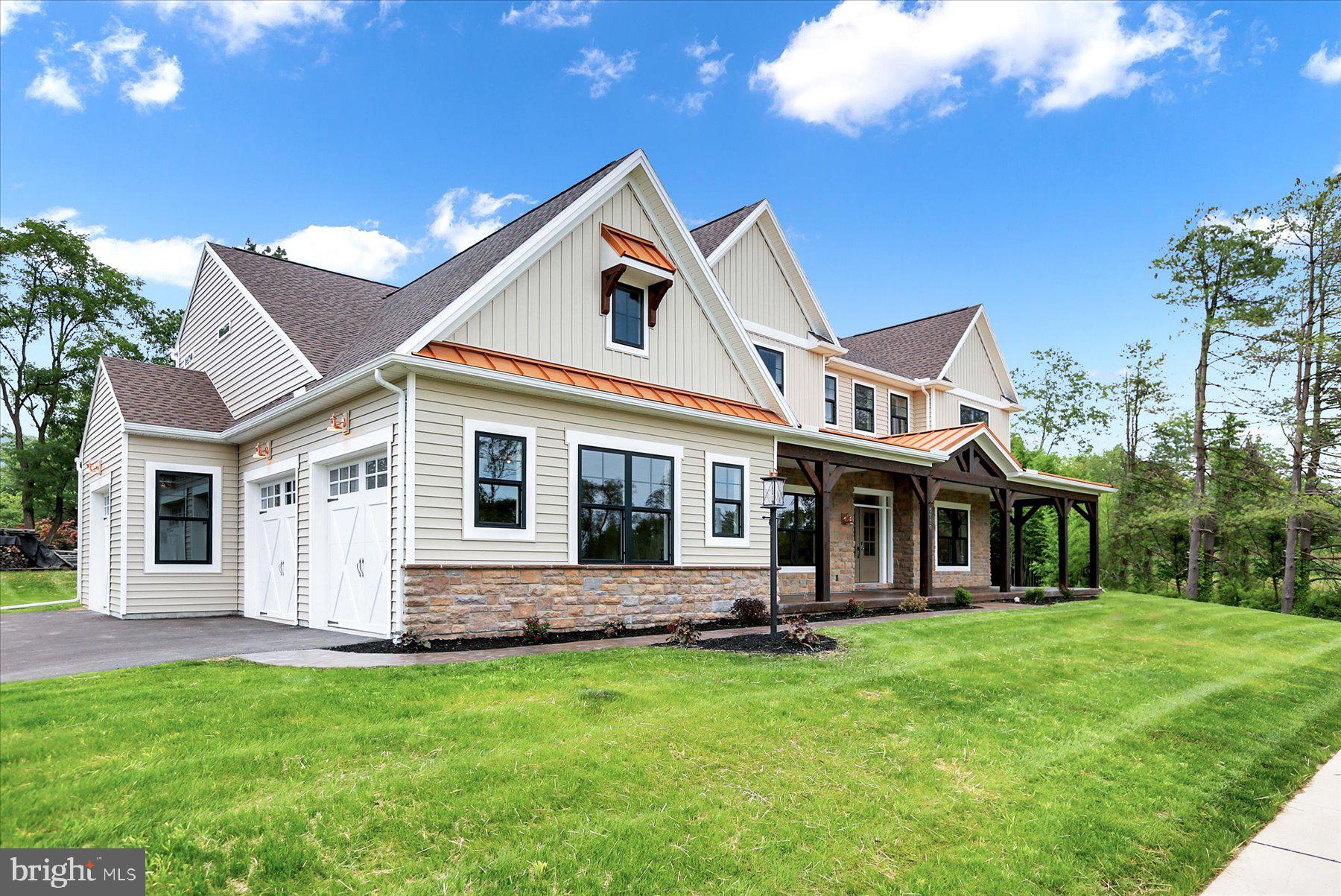 WESTBURY - Residential