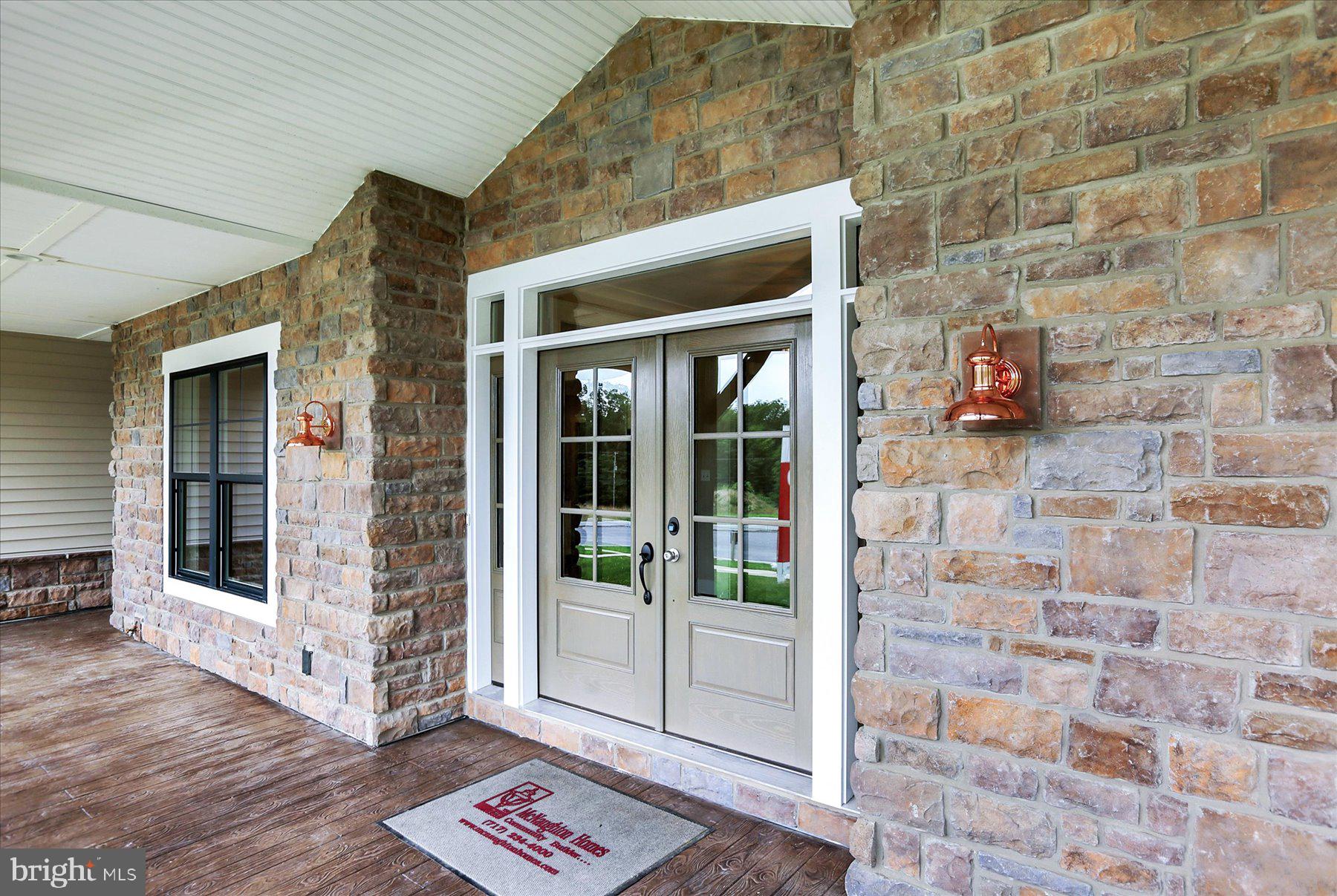 WESTBURY - Residential