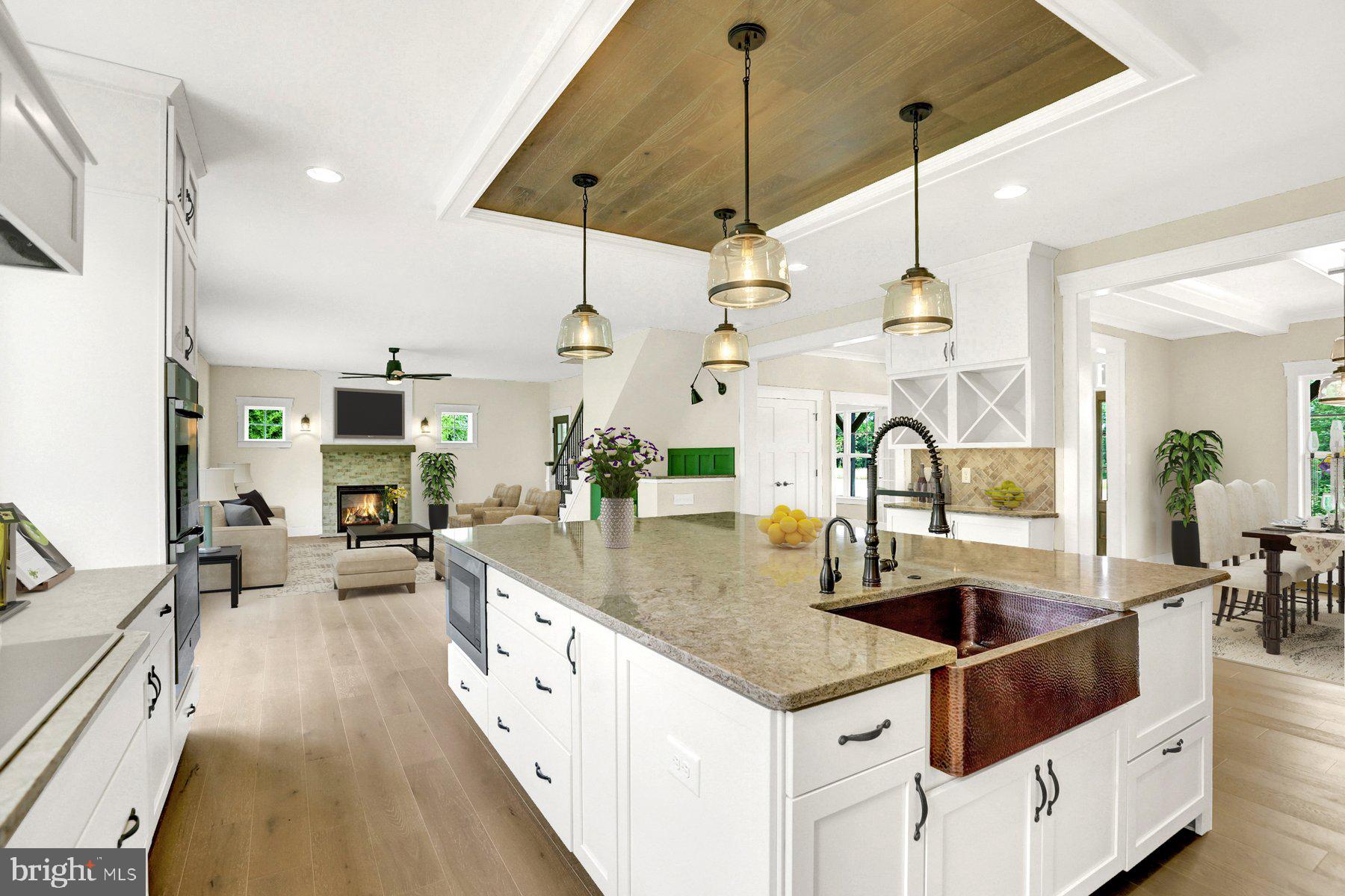 WESTBURY - Residential