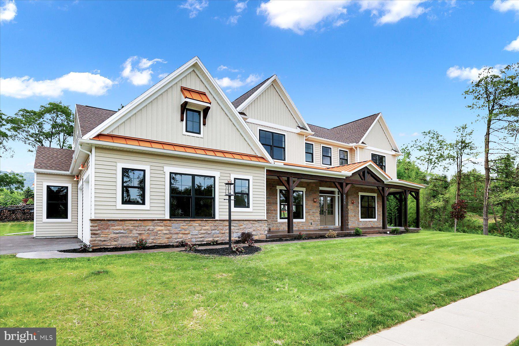 WESTBURY - Residential