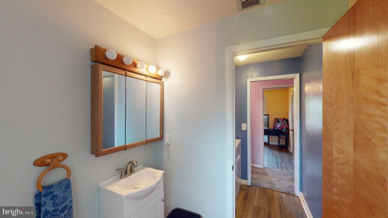 FOUNTAIN HEAD - Residential