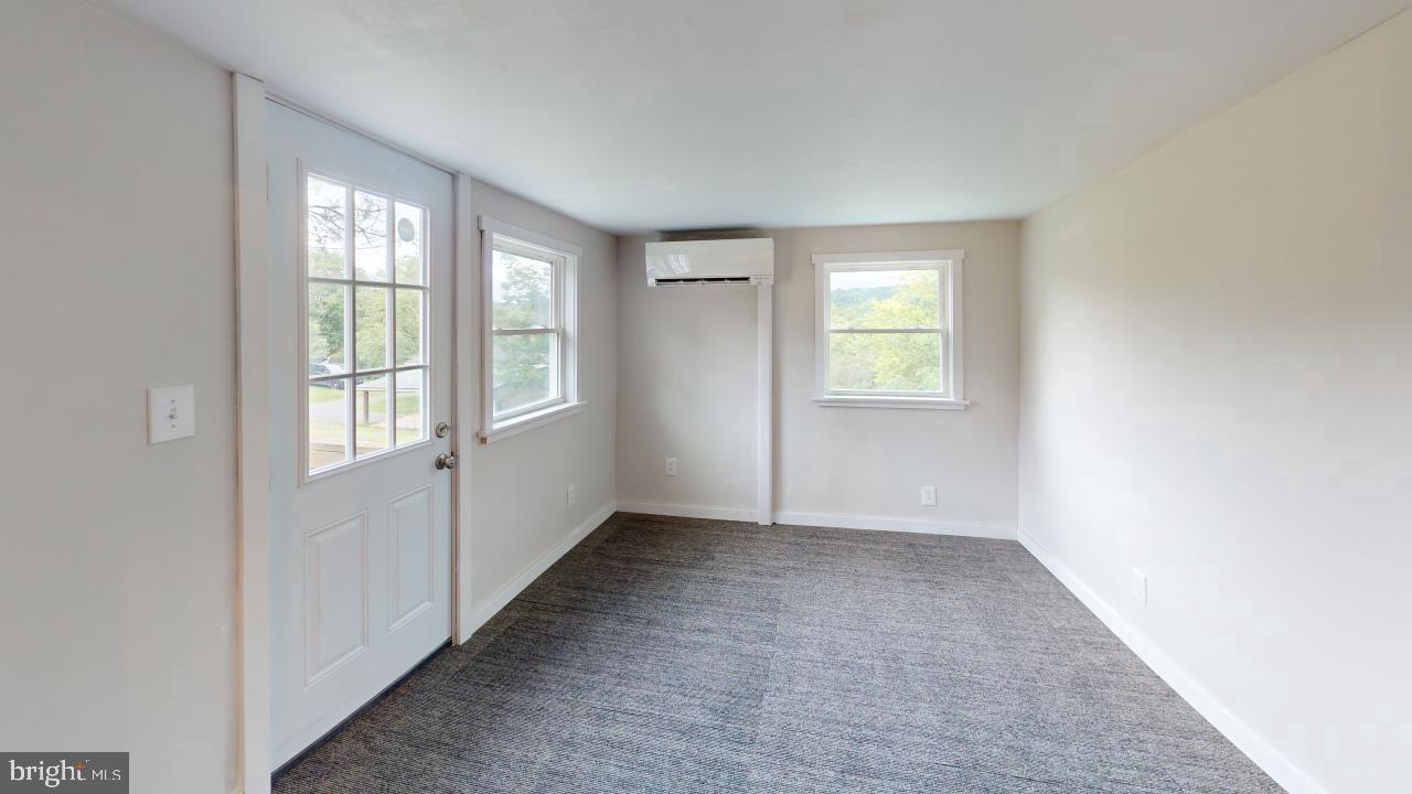 FOUNTAIN HEAD - Residential