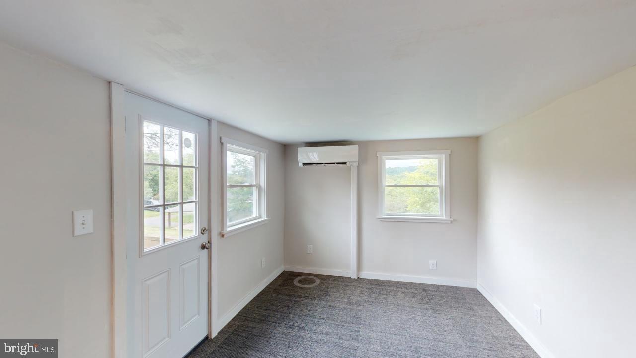 FOUNTAIN HEAD - Residential