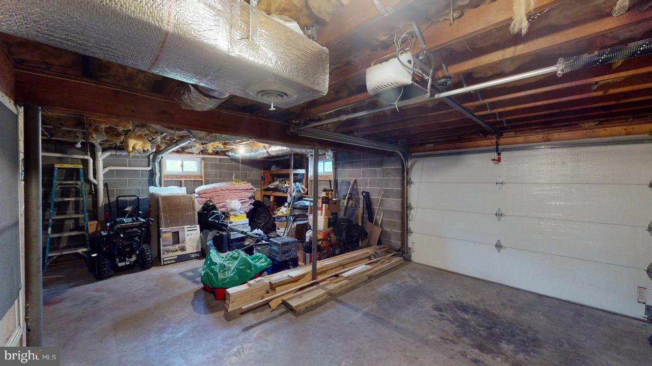 FOUNTAIN HEAD - Residential