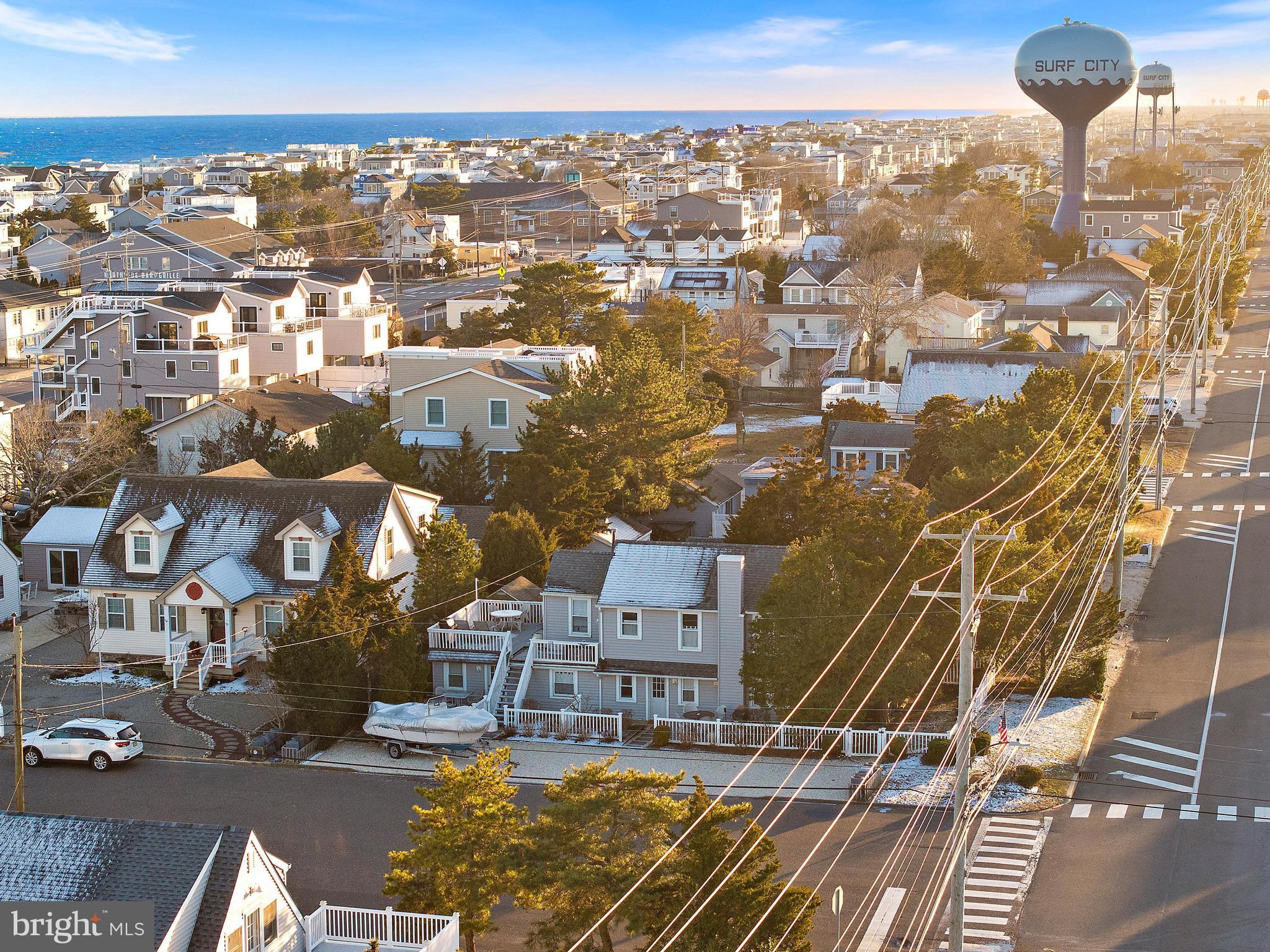 1718 N CENTRAL AVENUE