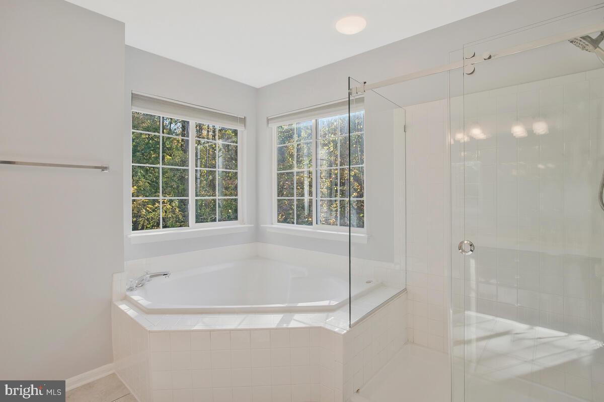 FOXCHASE PLAT 24 - Residential Lease