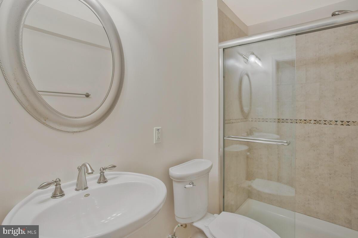 FOXCHASE PLAT 24 - Residential Lease