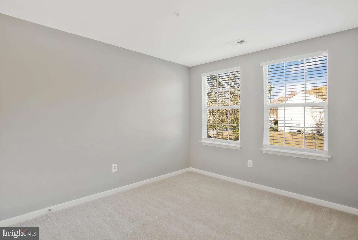 FOXCHASE PLAT 24 - Residential Lease