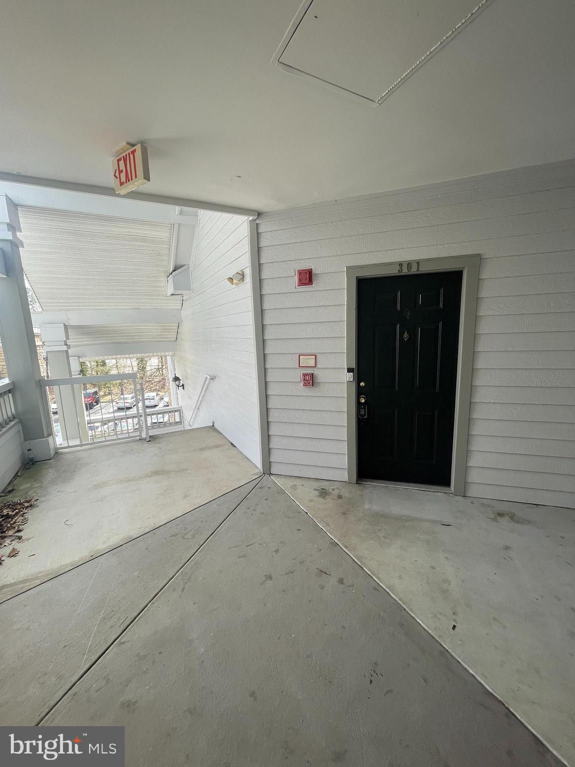 STONECROFT CONDO - Residential Lease