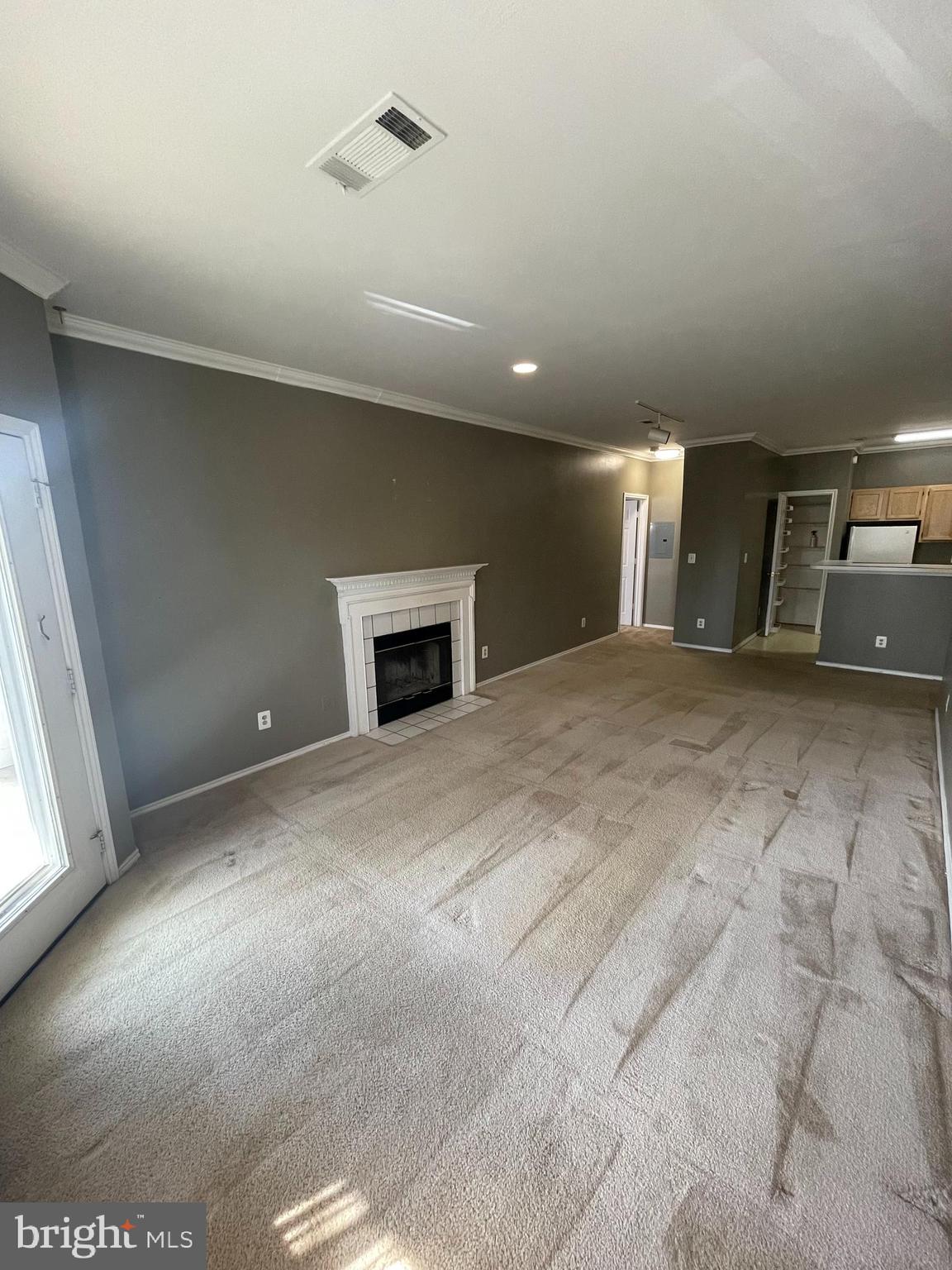 STONECROFT CONDO - Residential Lease