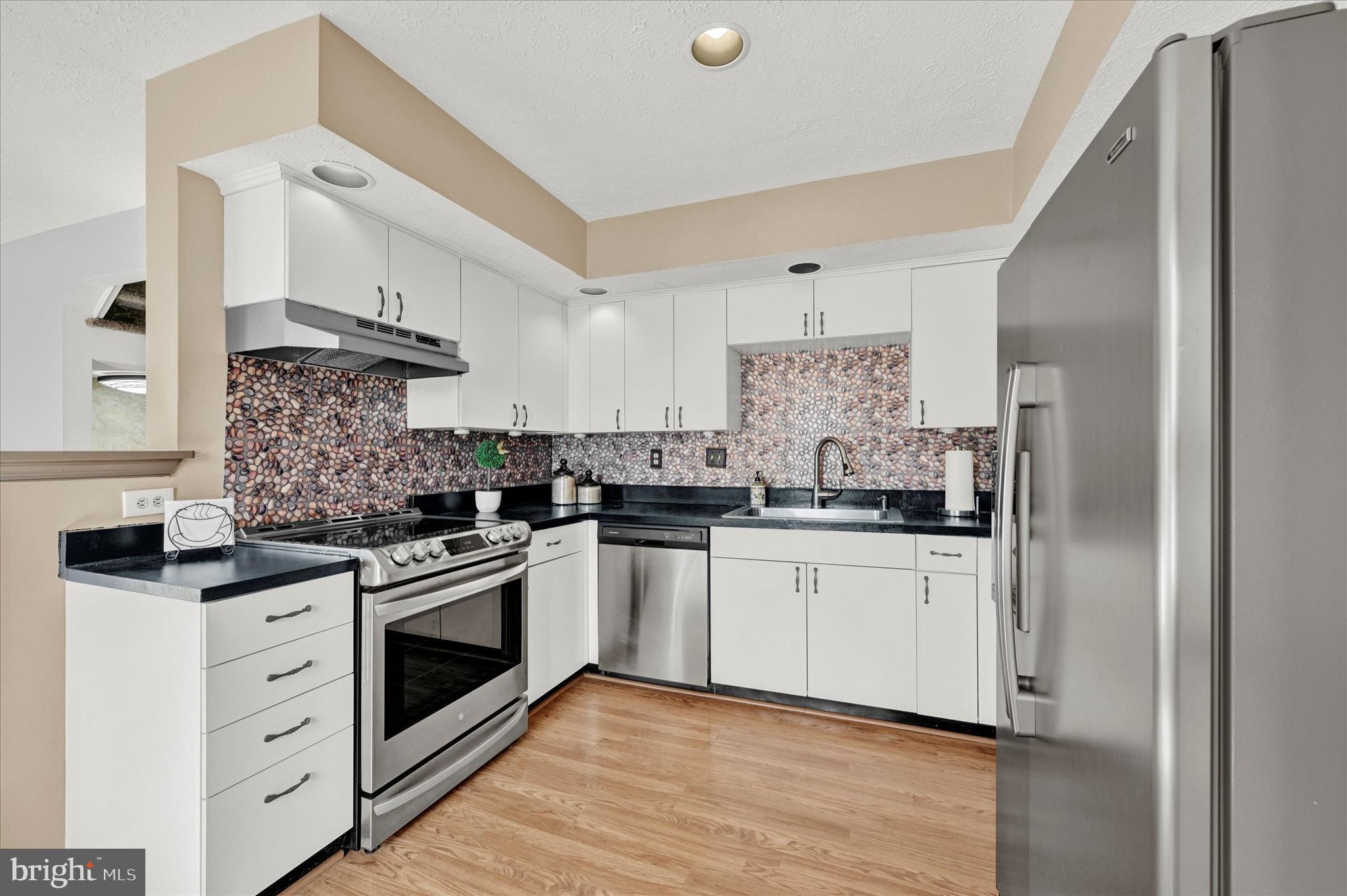 WORTHINGTON GLEN - Residential