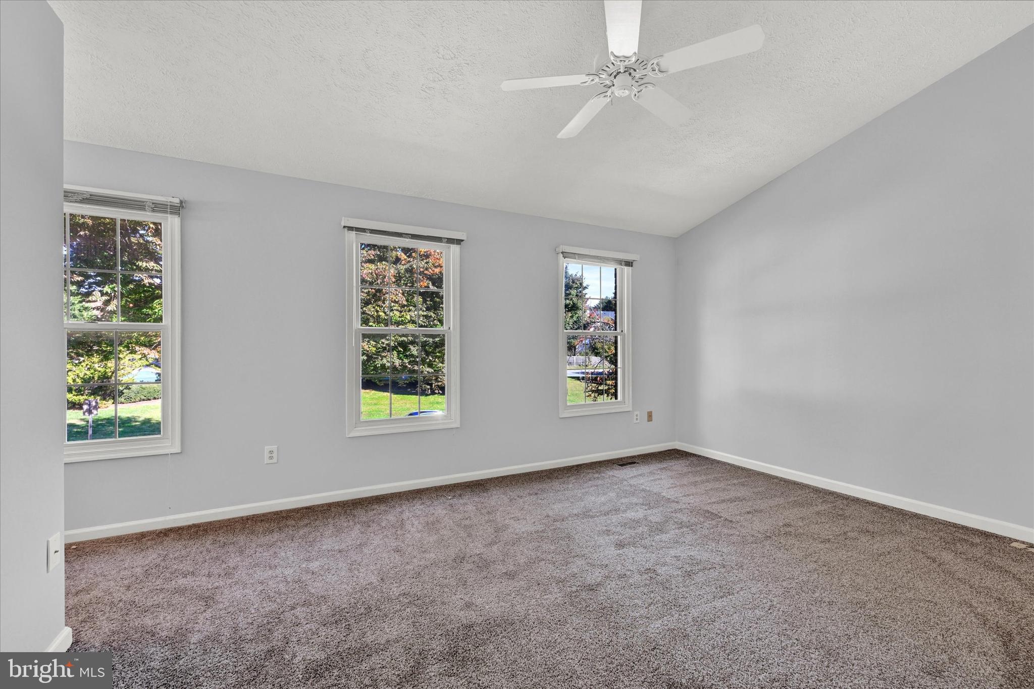 WORTHINGTON GLEN - Residential