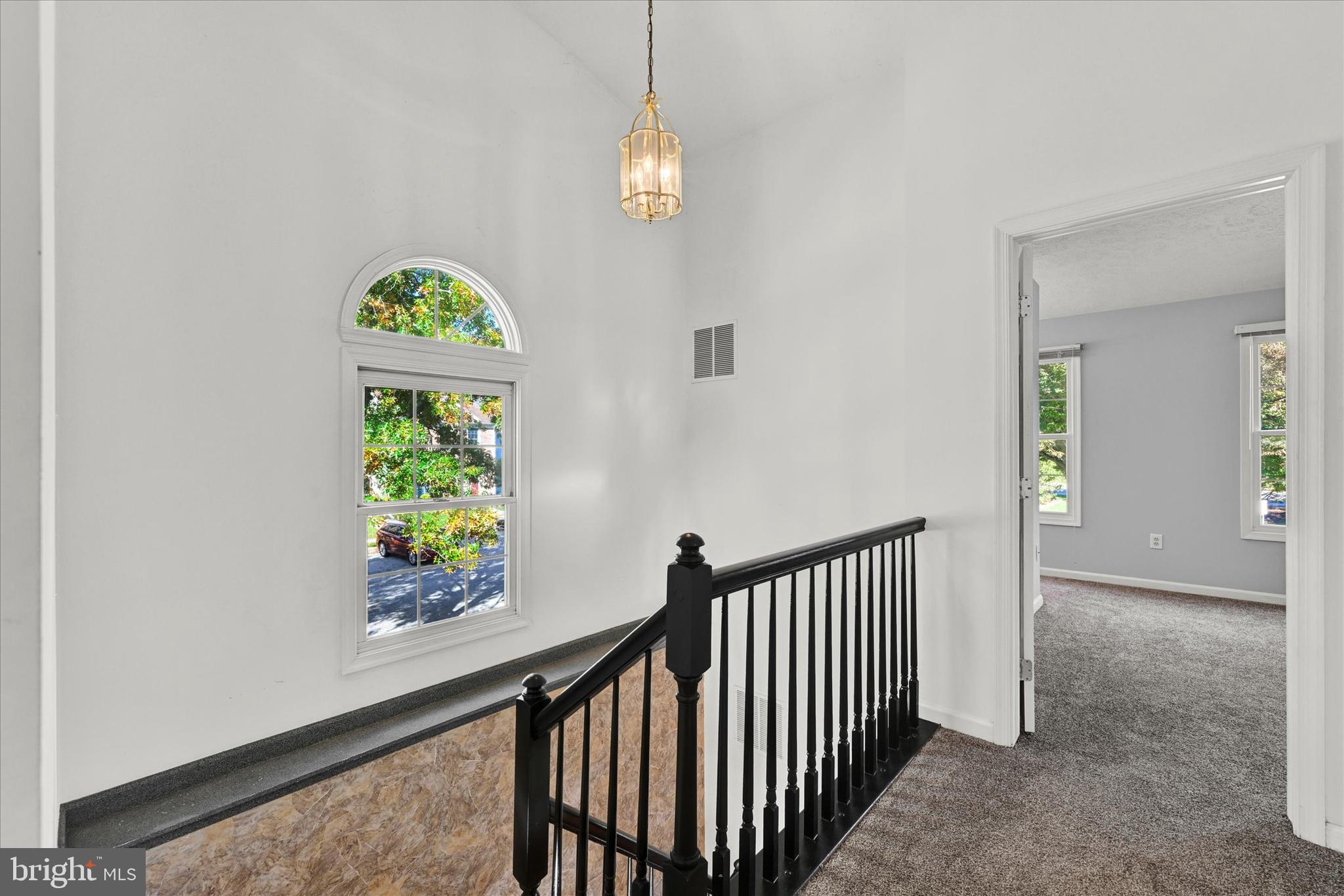 WORTHINGTON GLEN - Residential