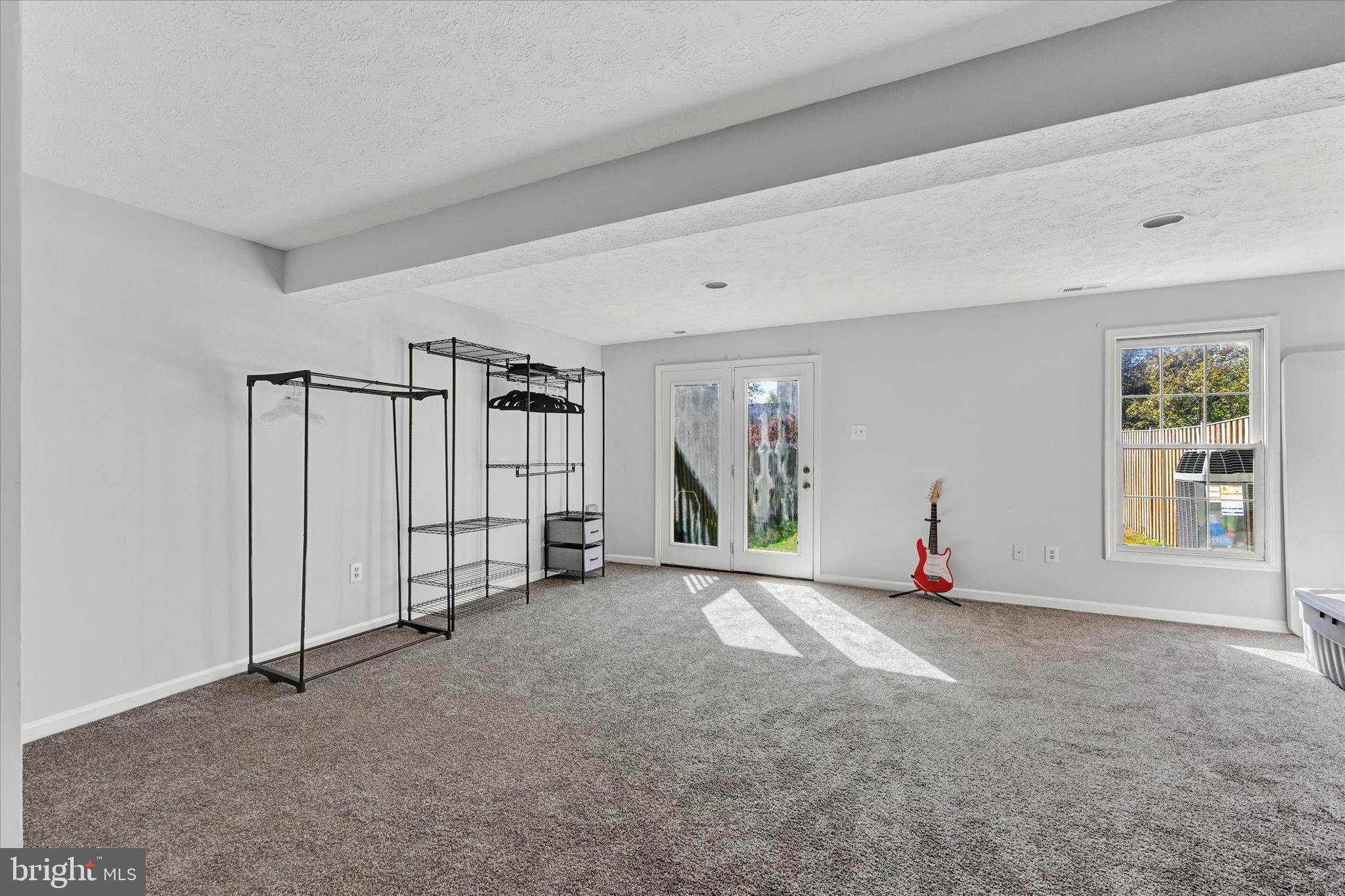 WORTHINGTON GLEN - Residential