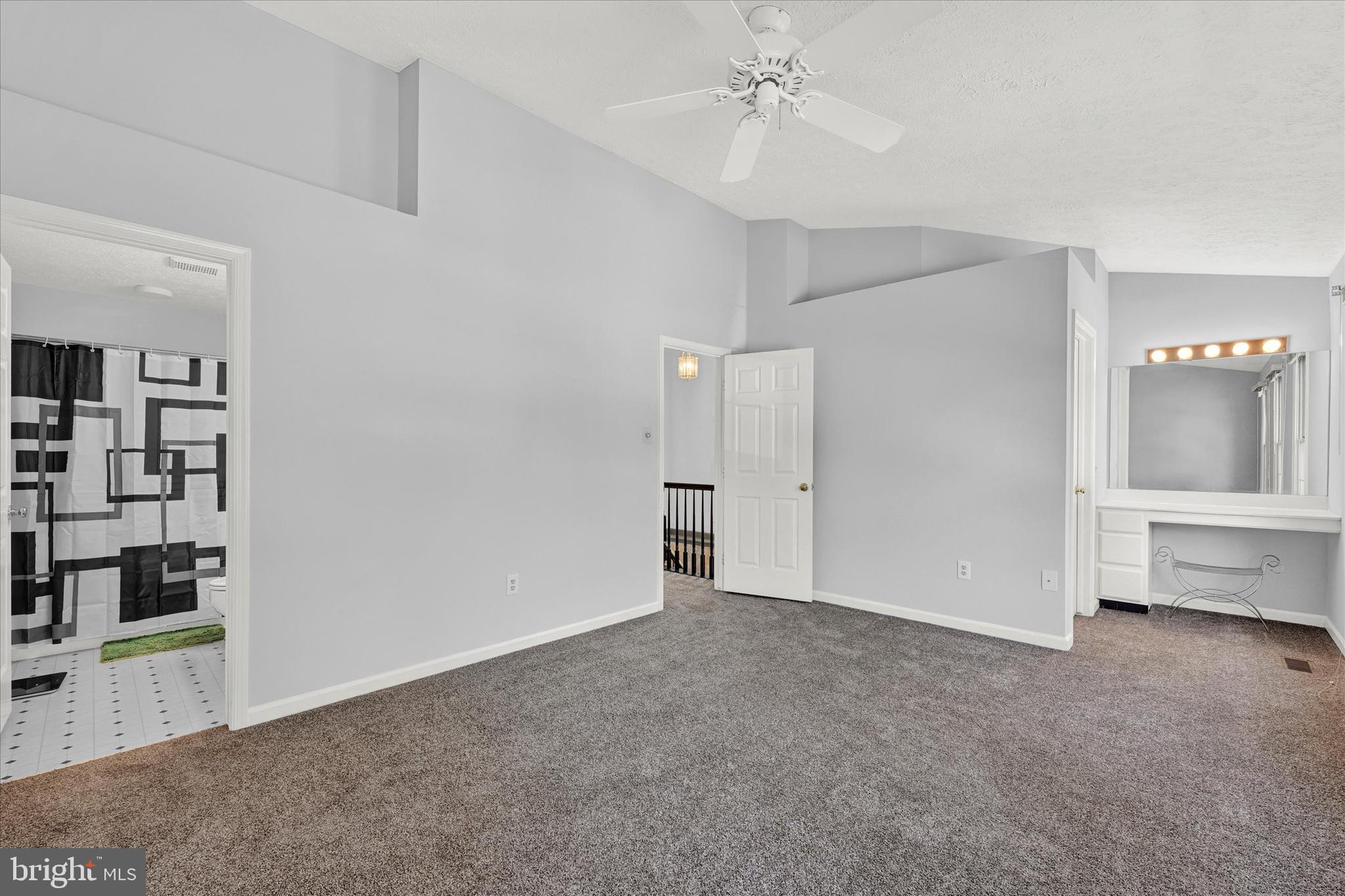 WORTHINGTON GLEN - Residential