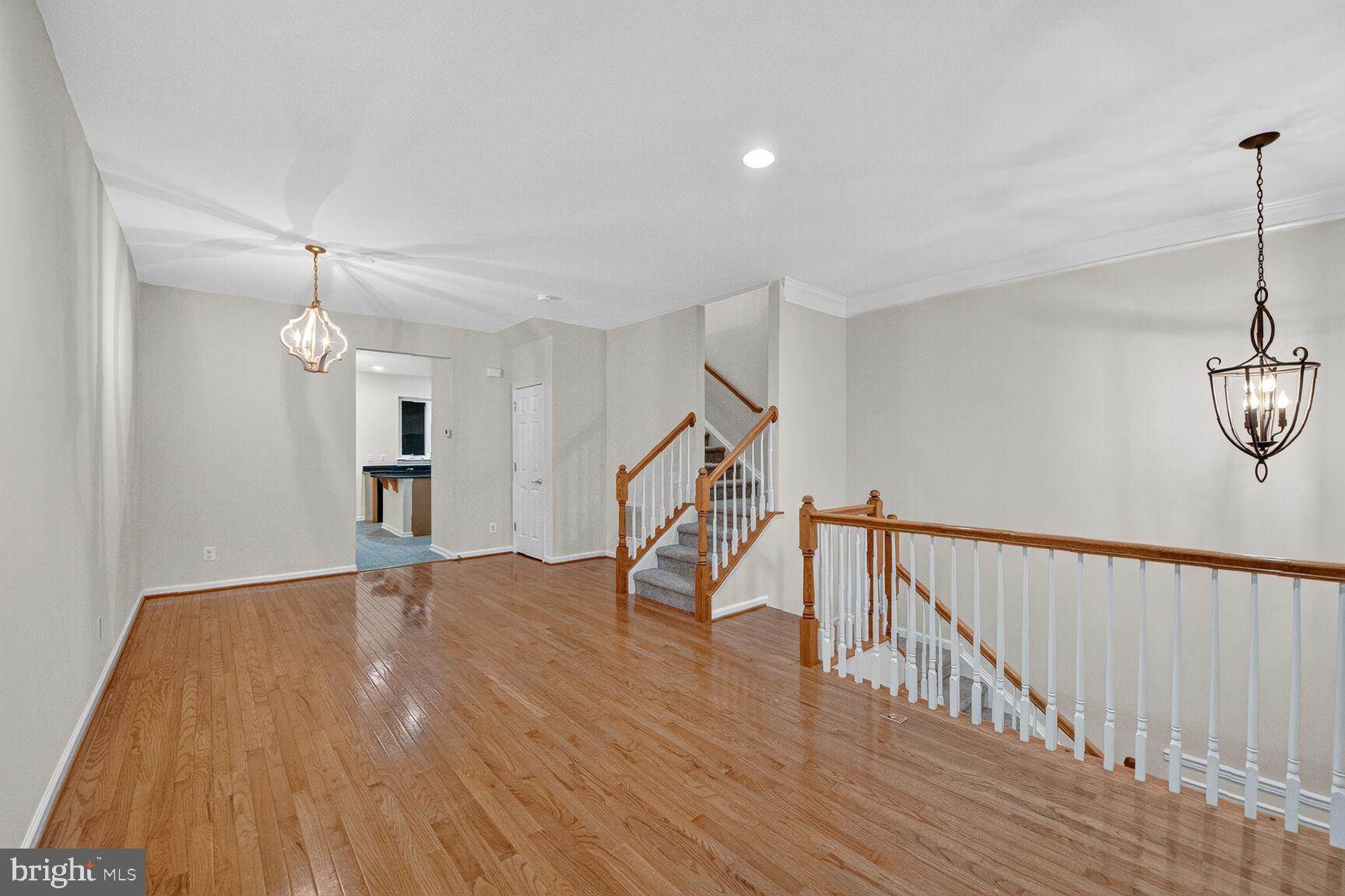 22498 SNOW POWDER TERRACE