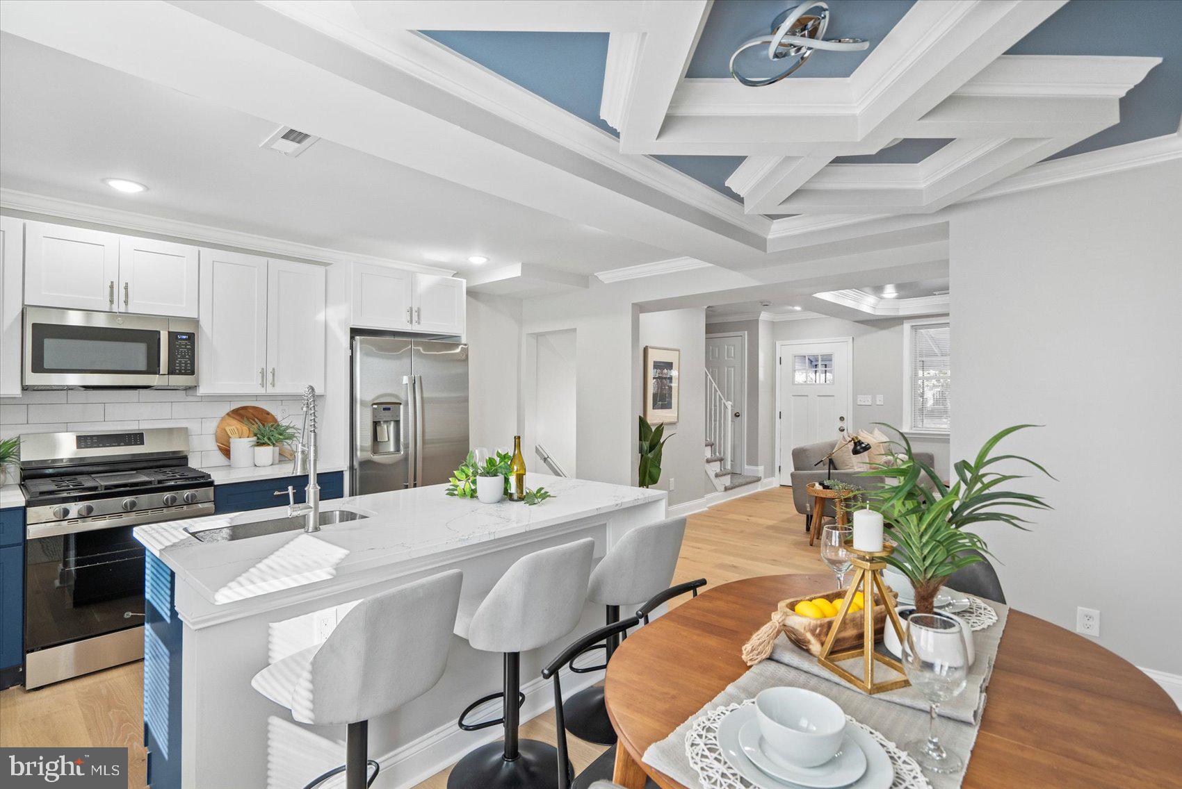 WOODMERE - Residential