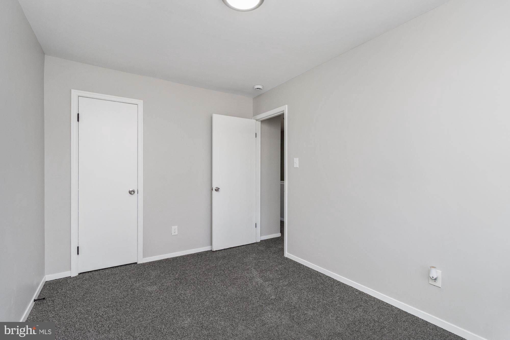 VILLAGE OF PAWNEE - Residential Lease