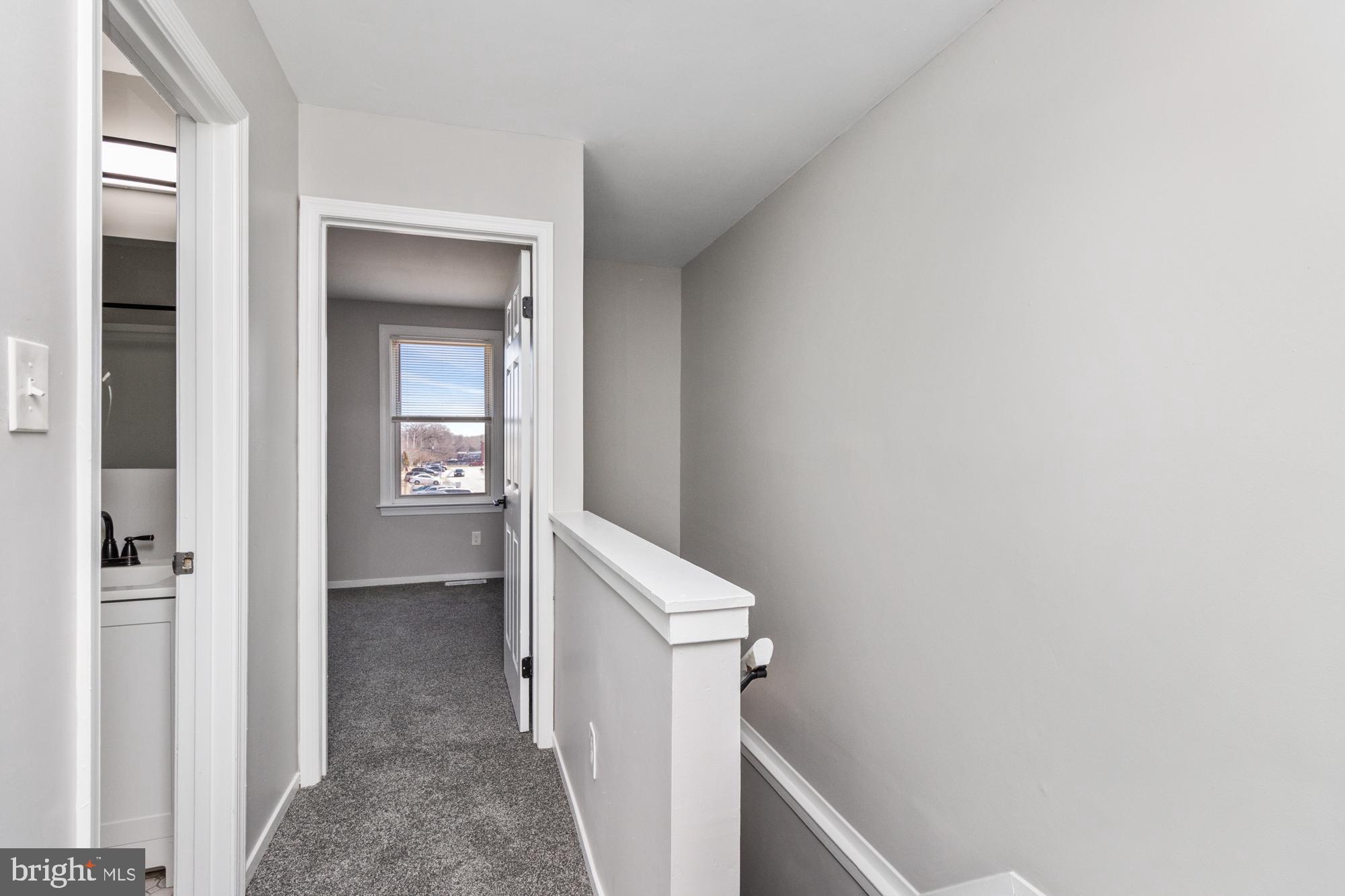 VILLAGE OF PAWNEE - Residential Lease