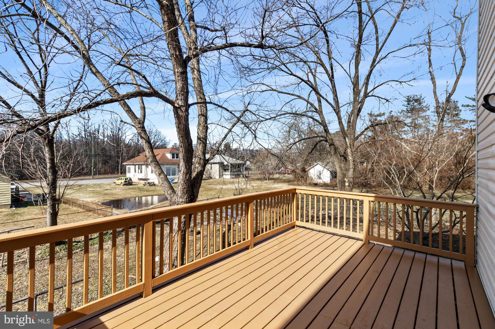 VILLAGE OF PAWNEE - Residential Lease