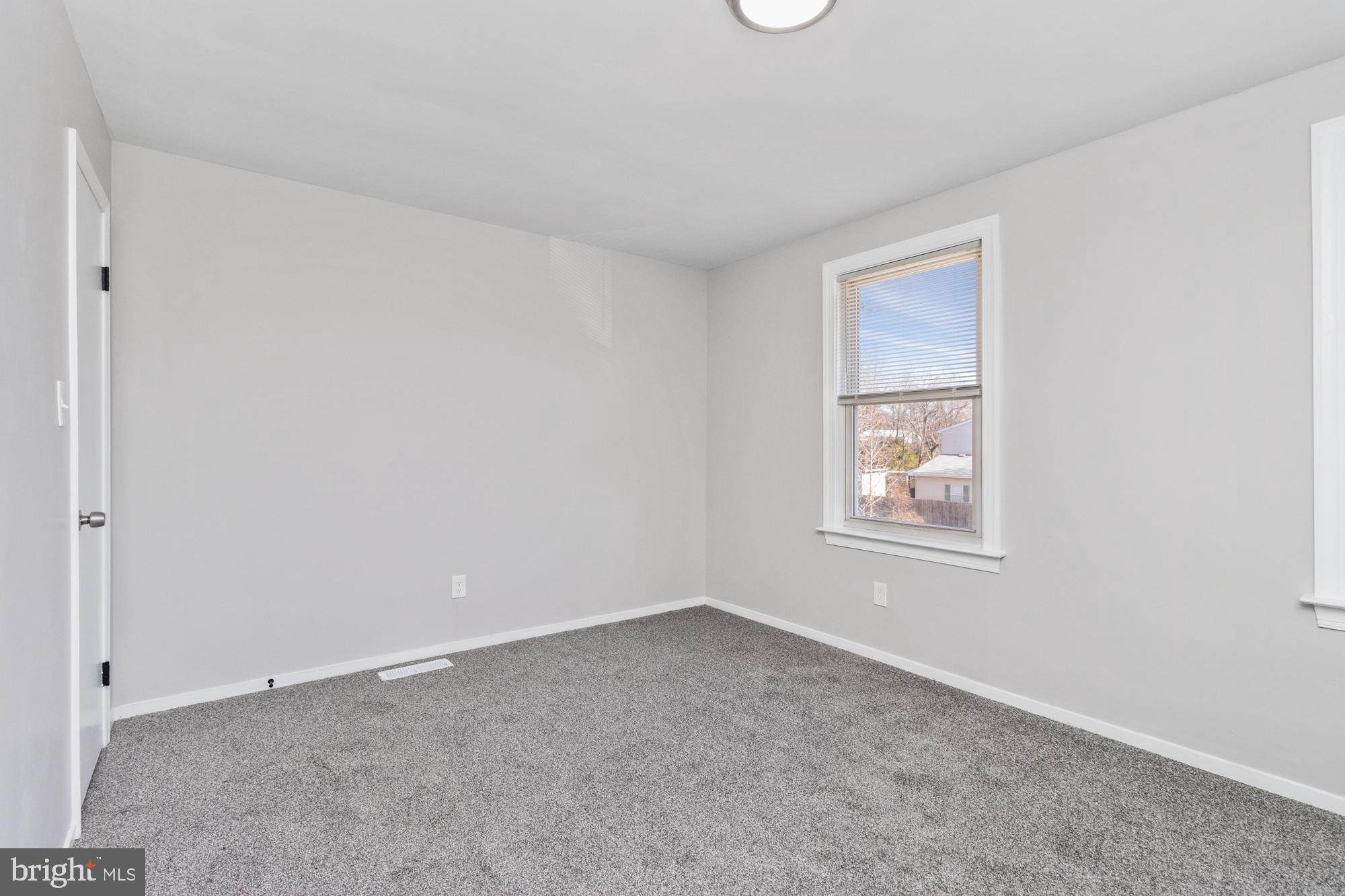 VILLAGE OF PAWNEE - Residential Lease