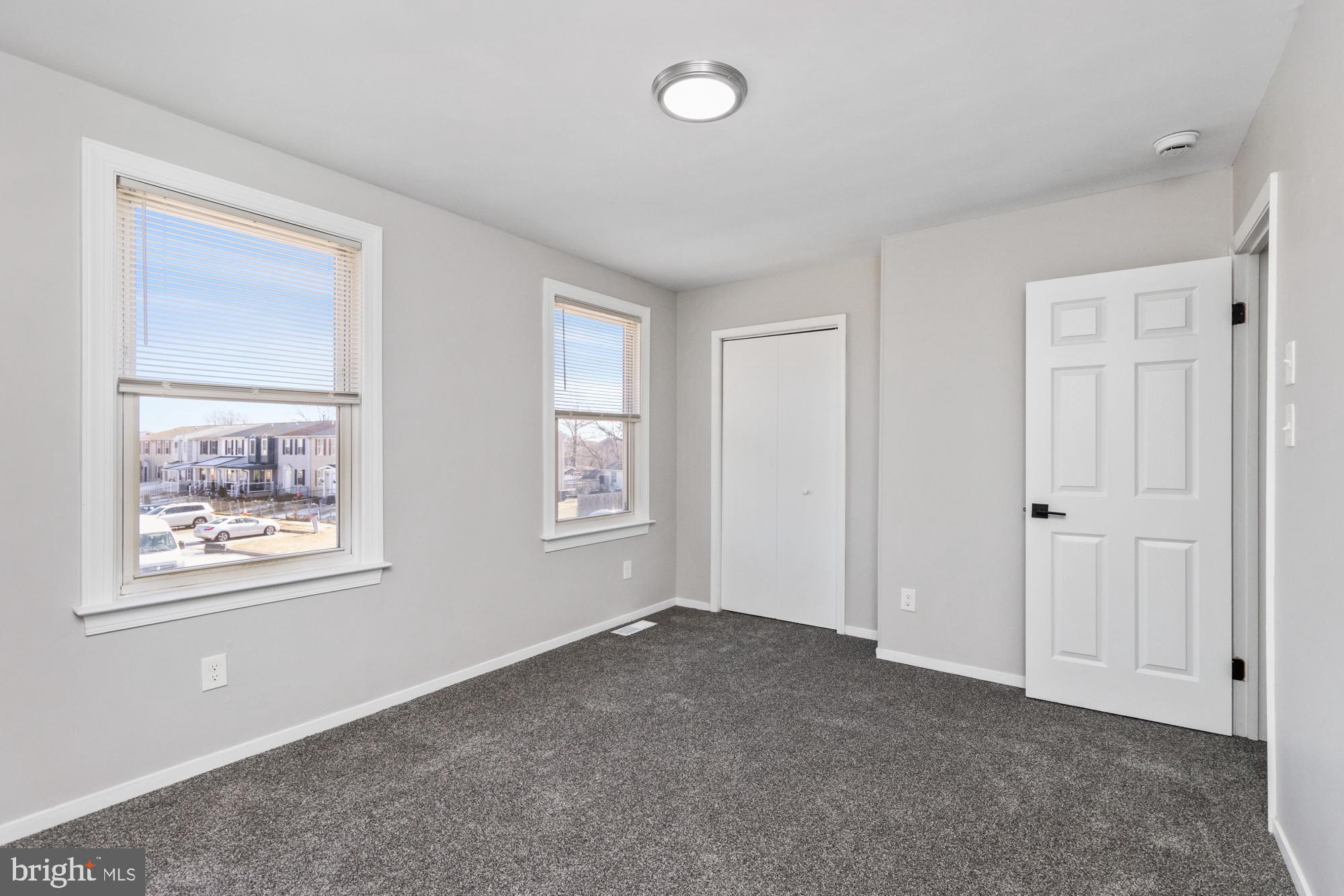 VILLAGE OF PAWNEE - Residential Lease