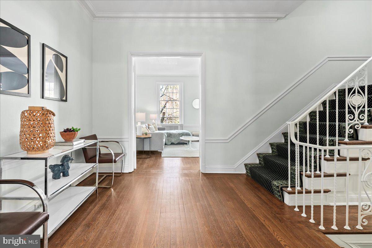 2210 WYOMING AVENUE NW