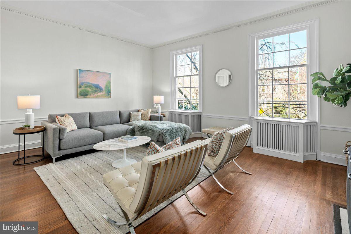 2210 WYOMING AVENUE NW