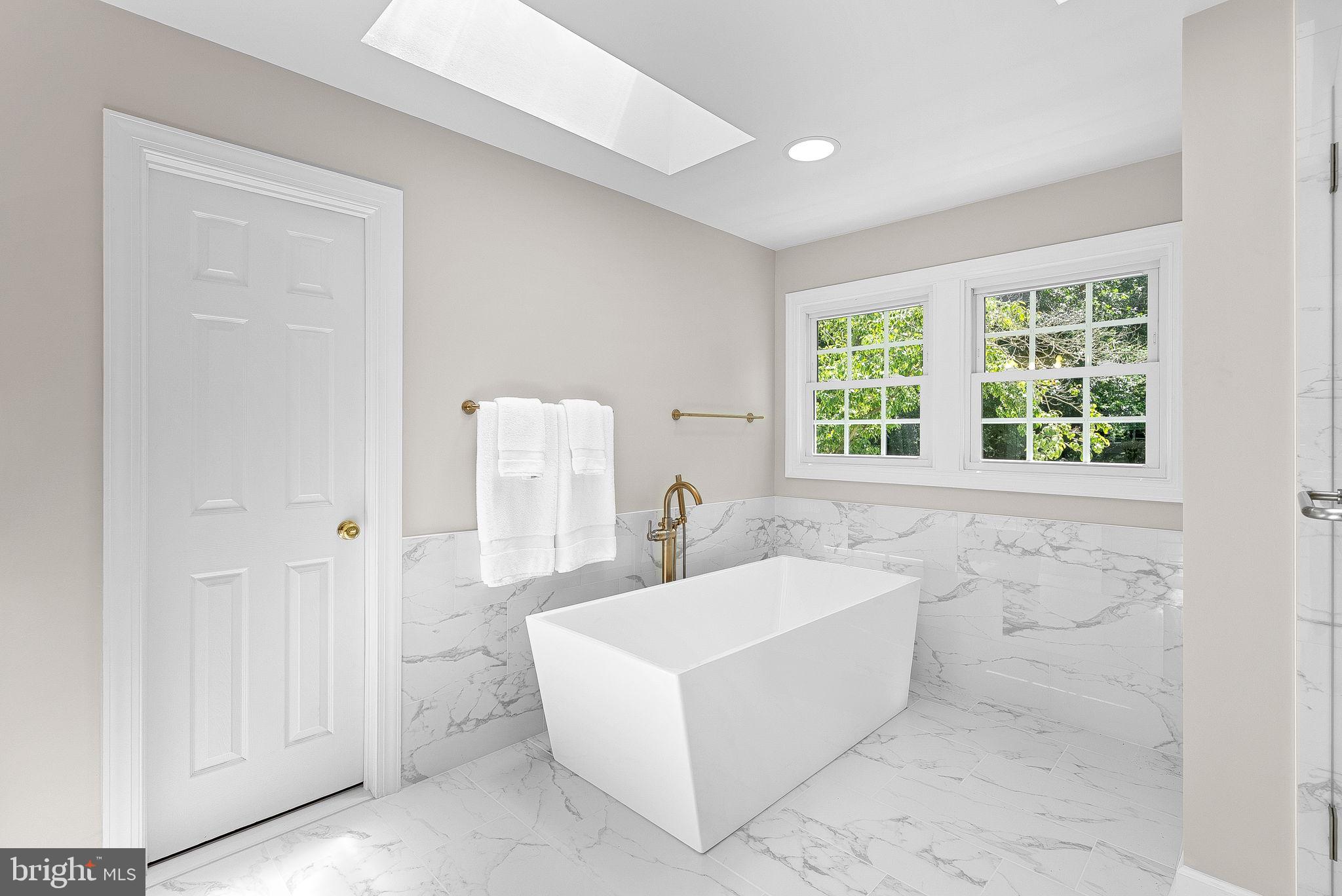 BROOKSIDE - Residential