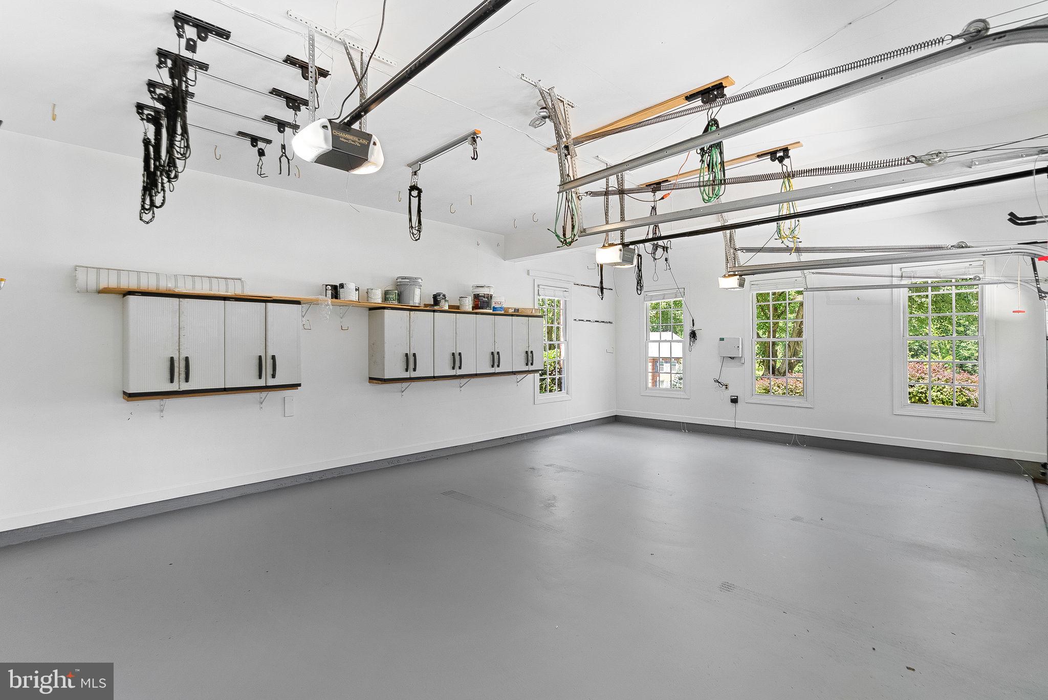 BROOKSIDE - Residential