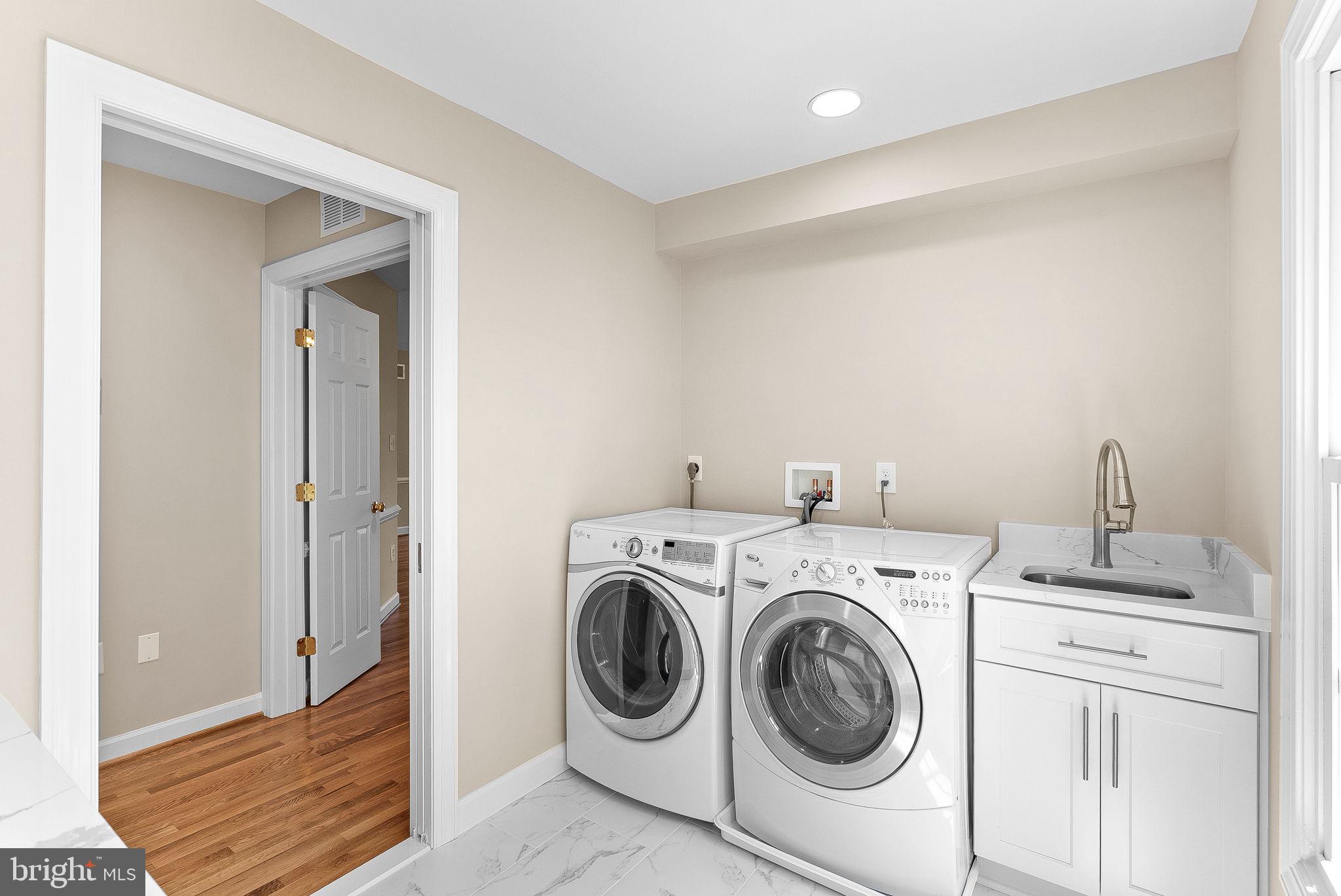 BROOKSIDE - Residential