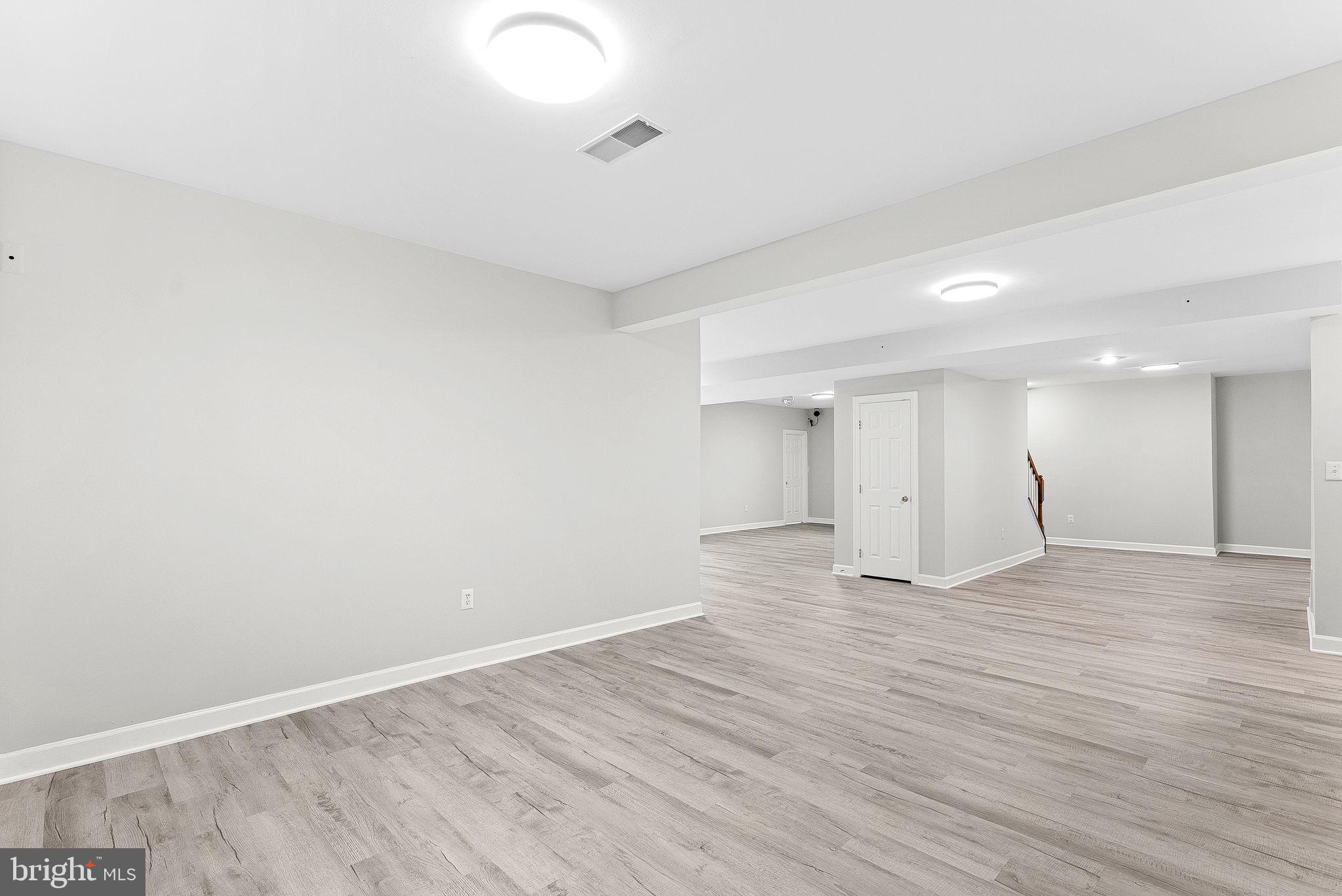 BROOKSIDE - Residential