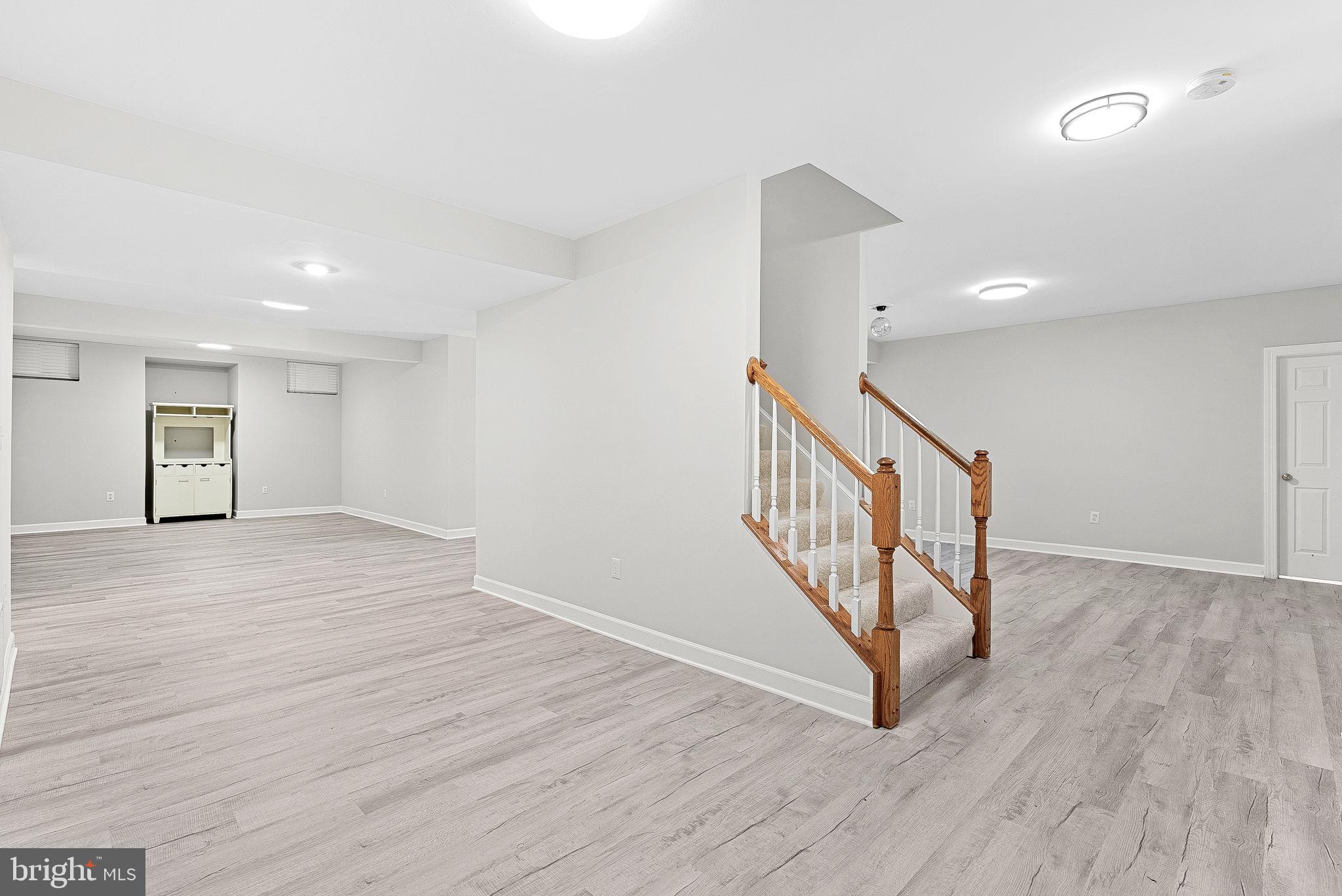 BROOKSIDE - Residential