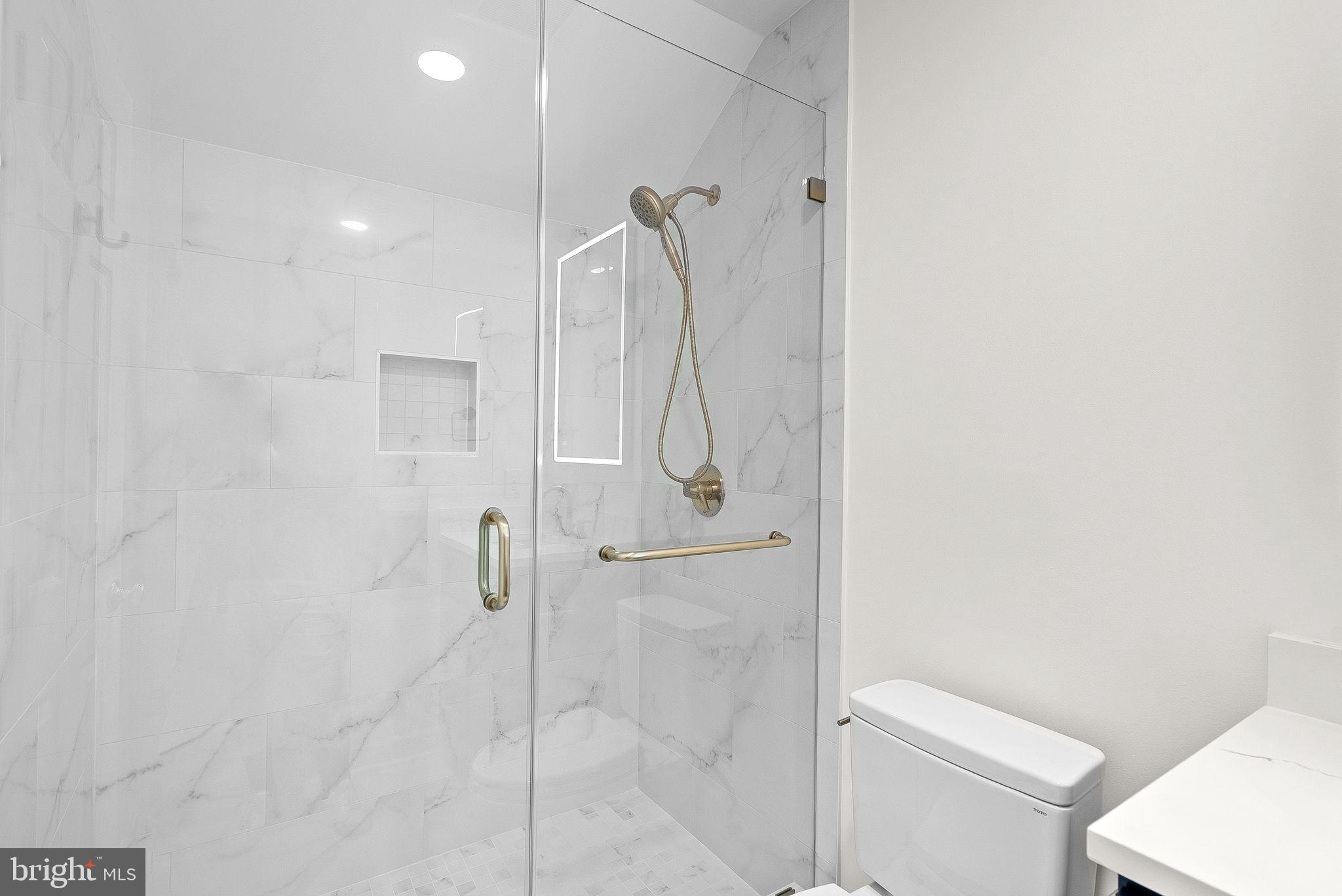 BROOKSIDE - Residential