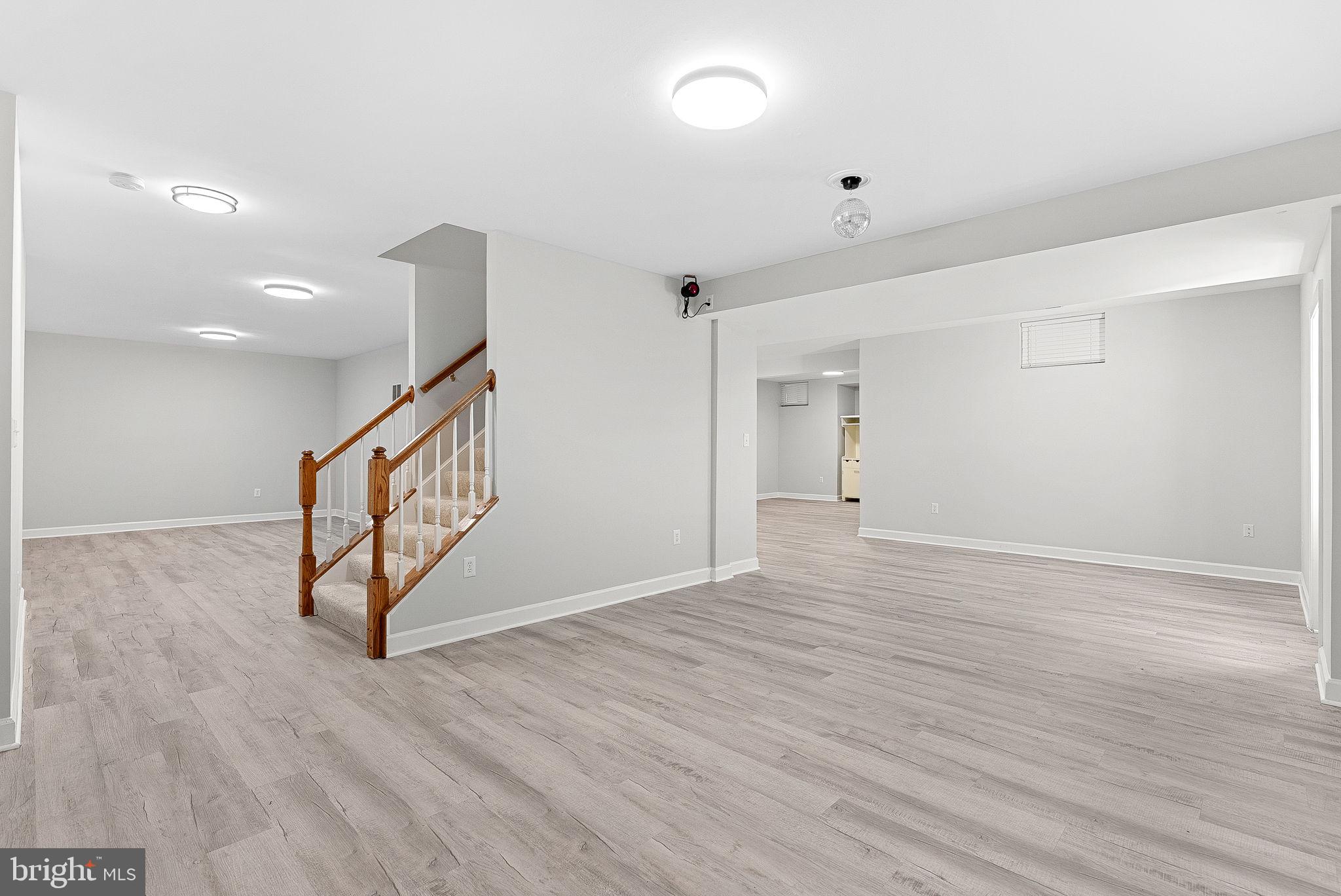 BROOKSIDE - Residential