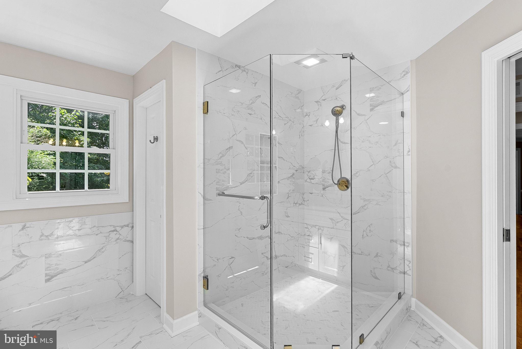 BROOKSIDE - Residential