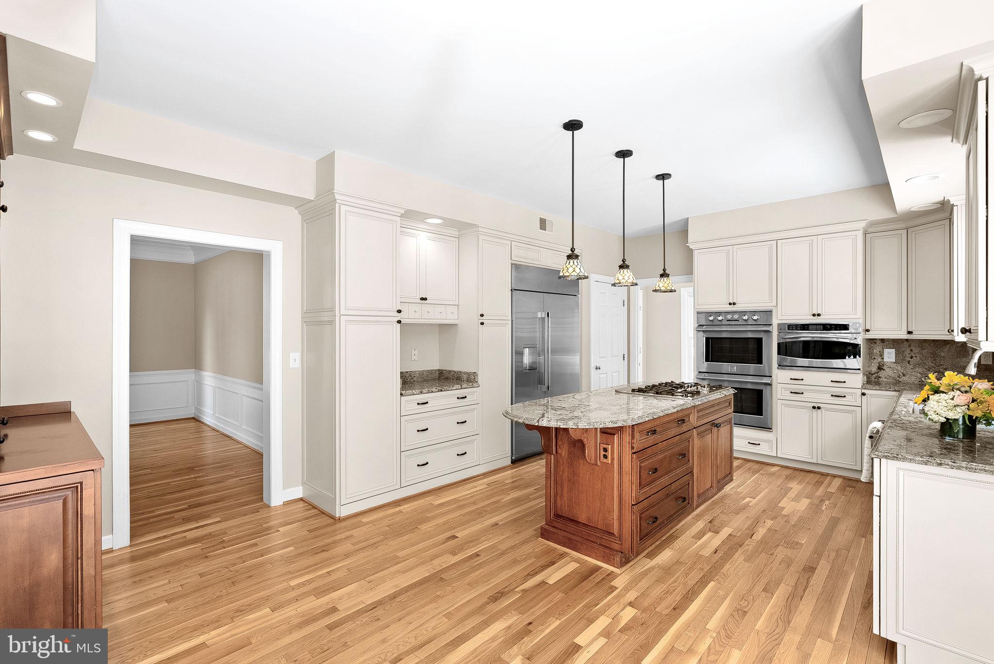 BROOKSIDE - Residential