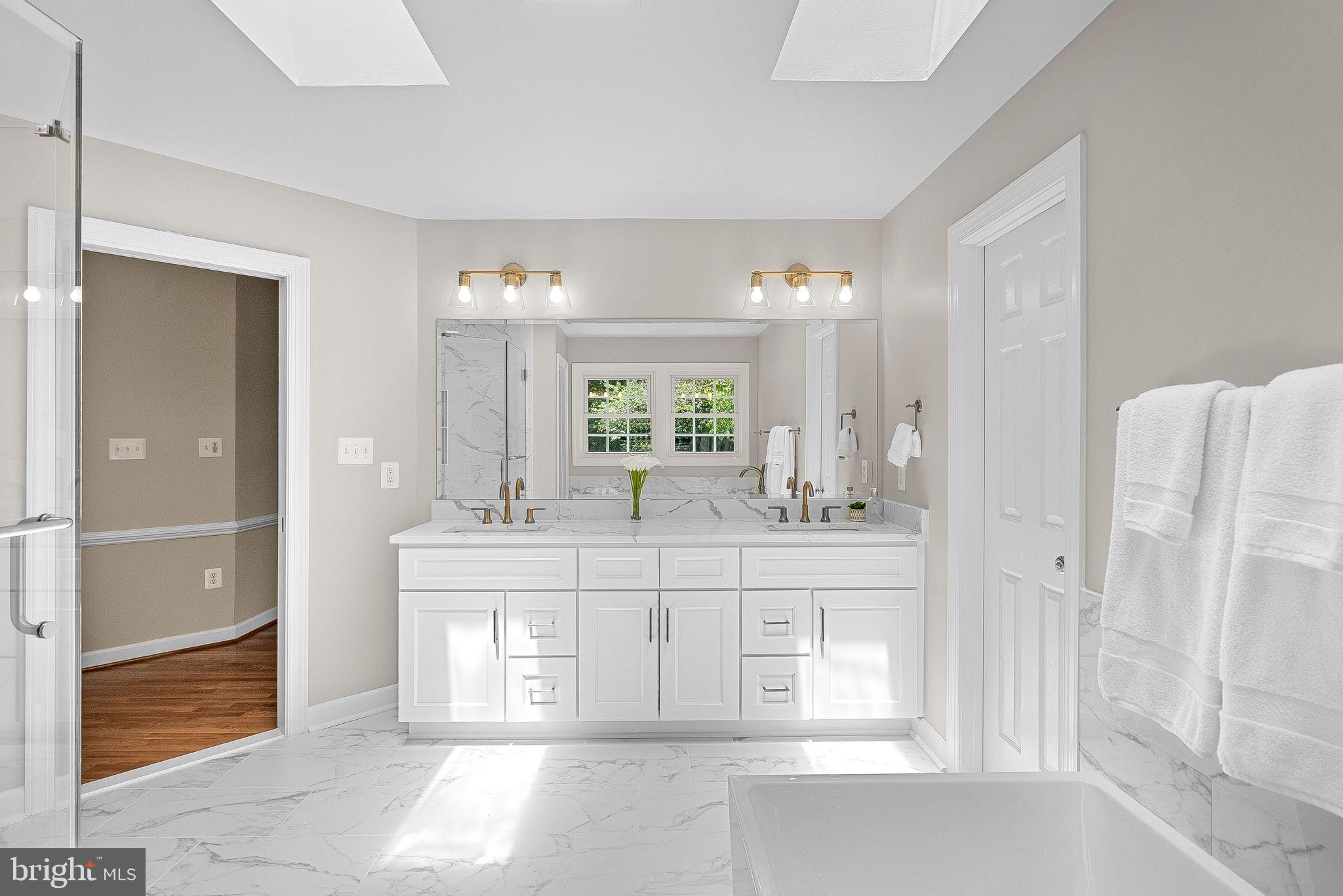 BROOKSIDE - Residential