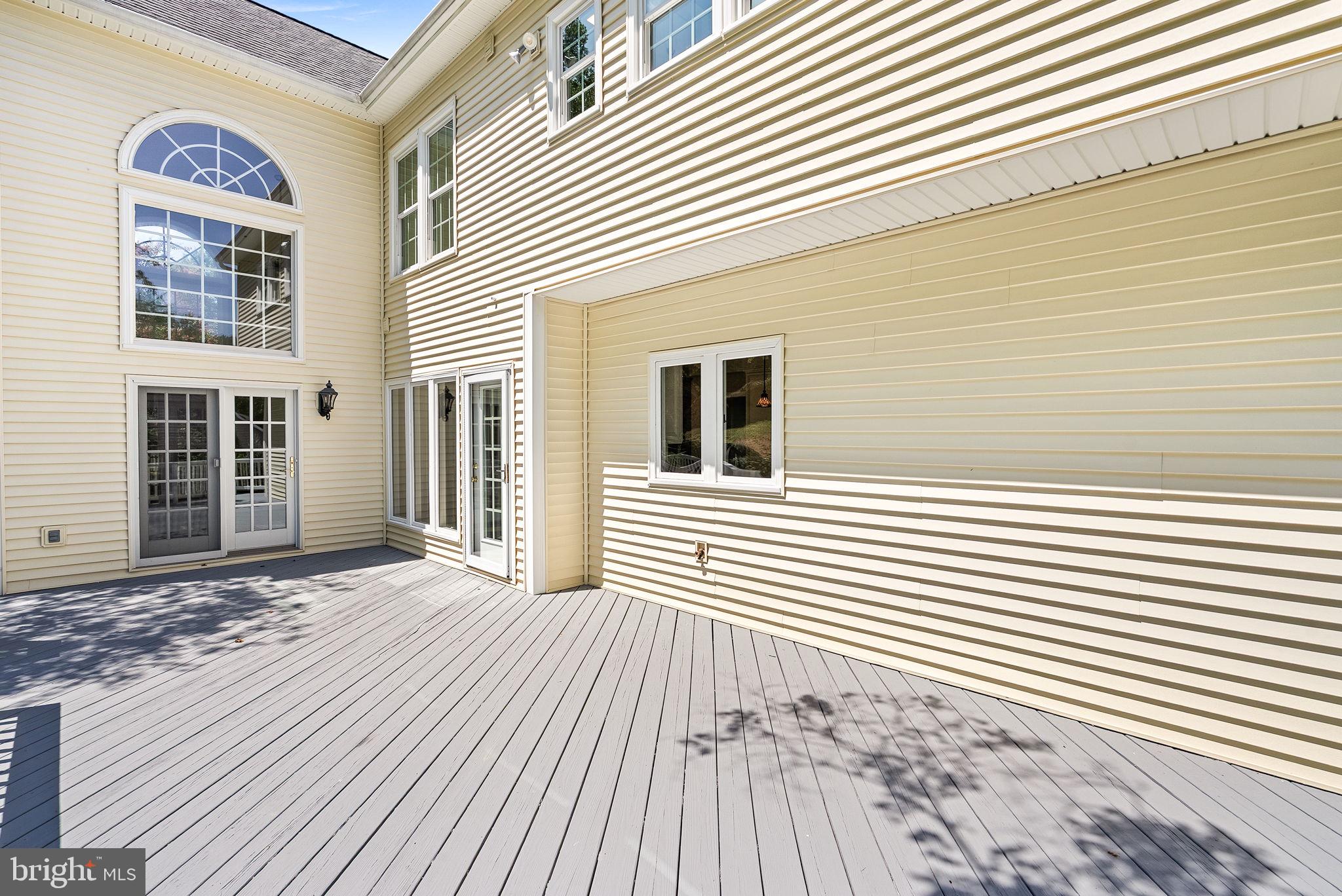 BROOKSIDE - Residential